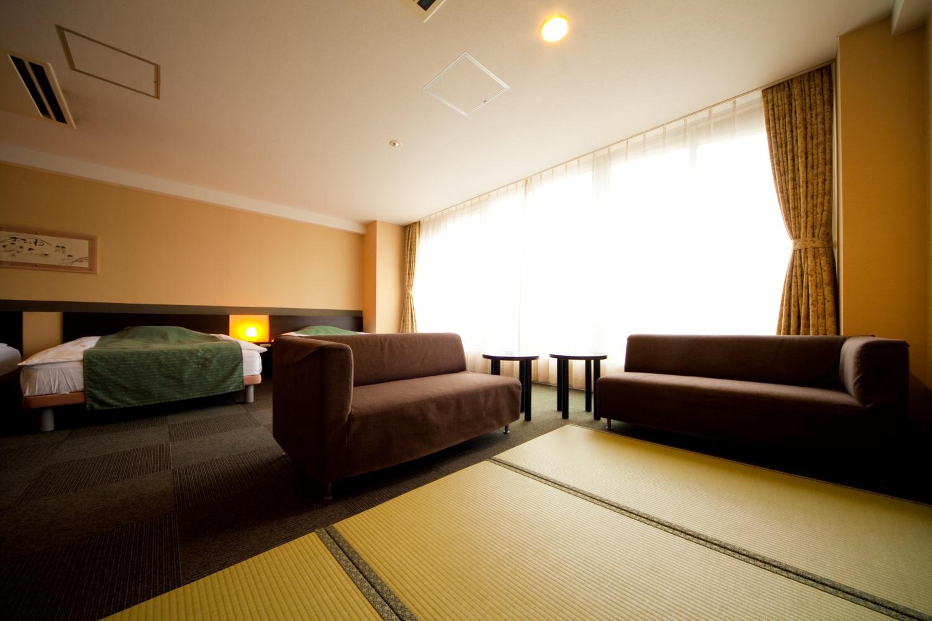 Quadruple Room (164 ft²) photo 1