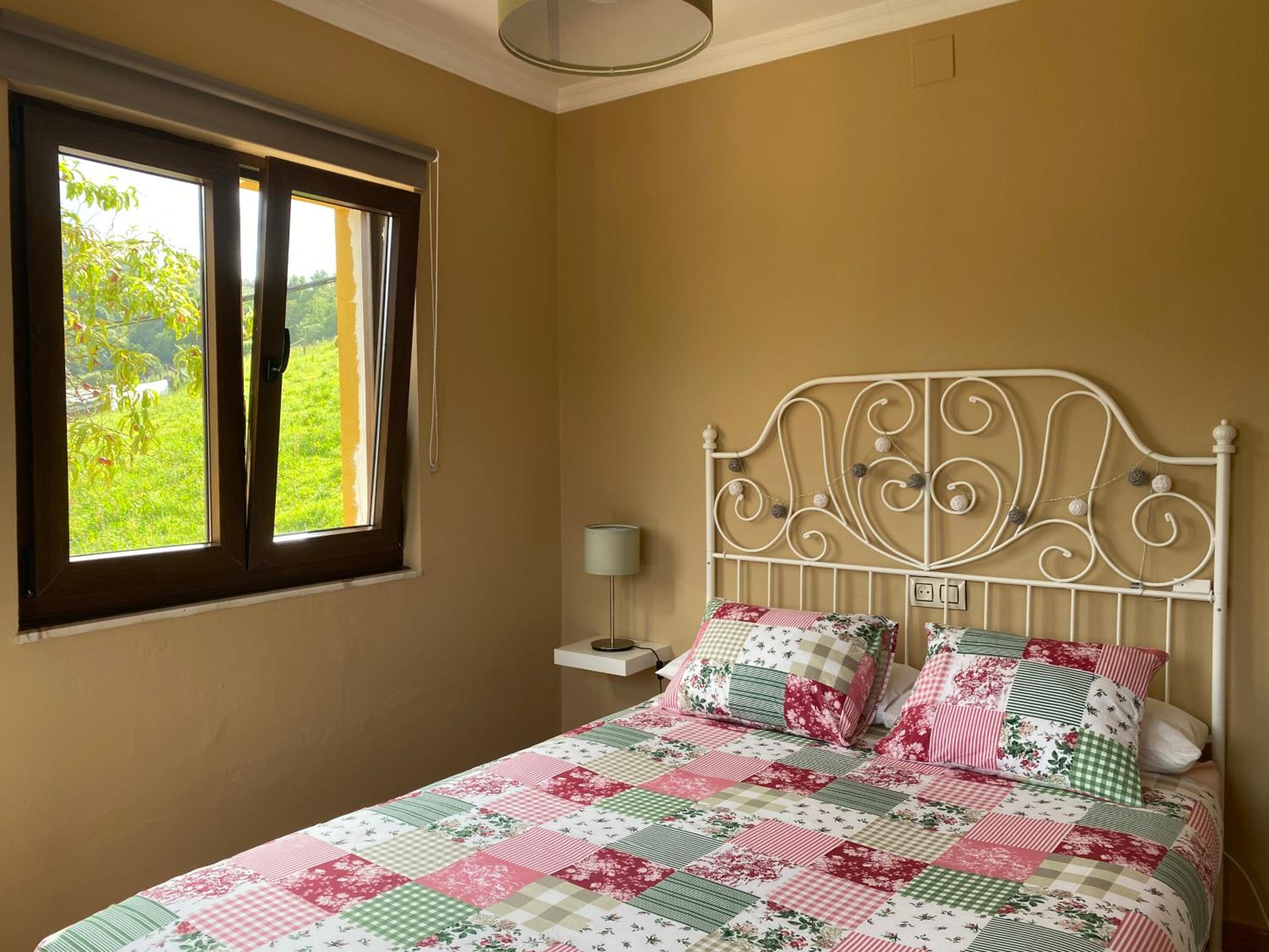 Casa de cuatro habitaciones
