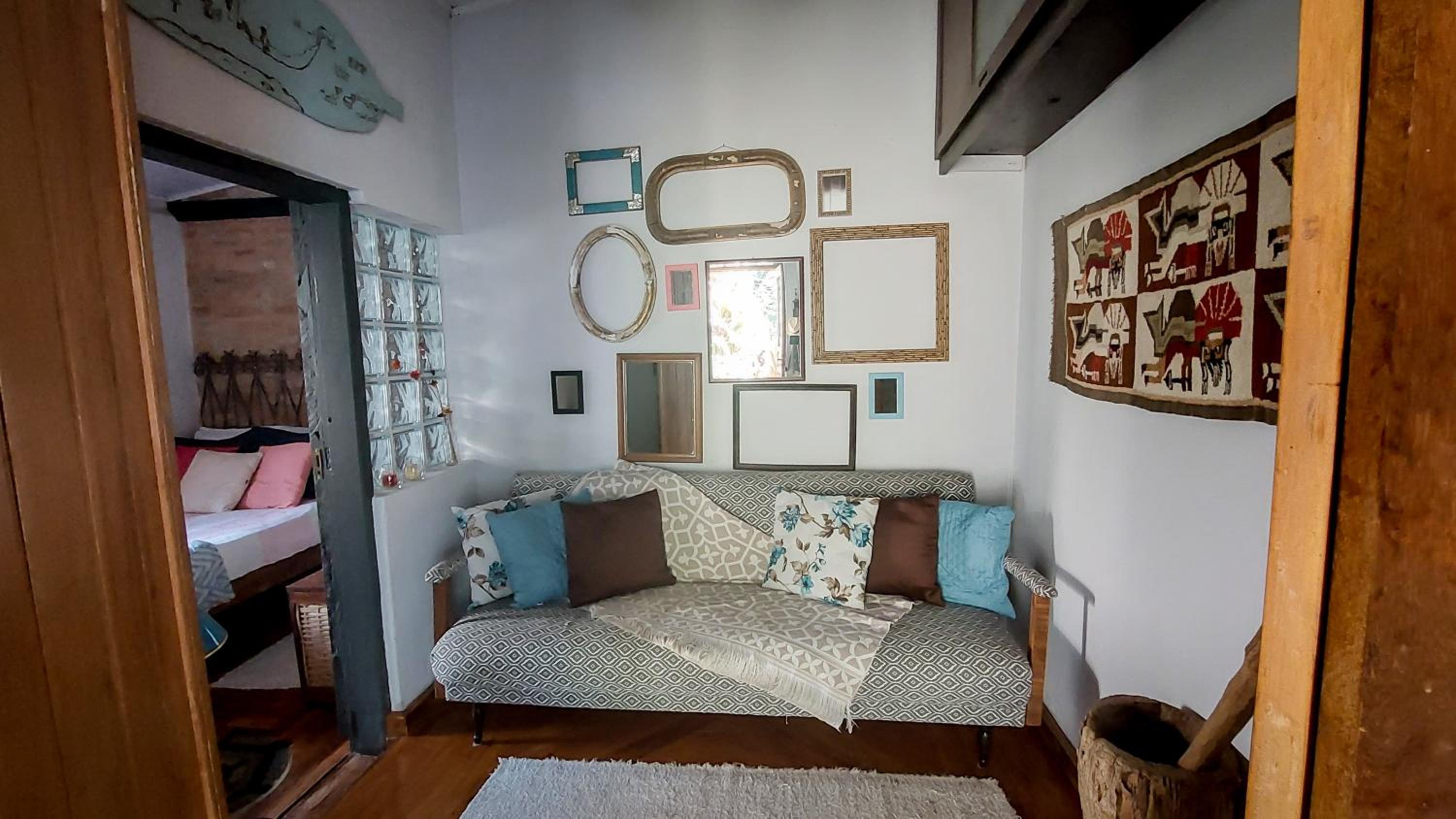 Family Room - Photo 10