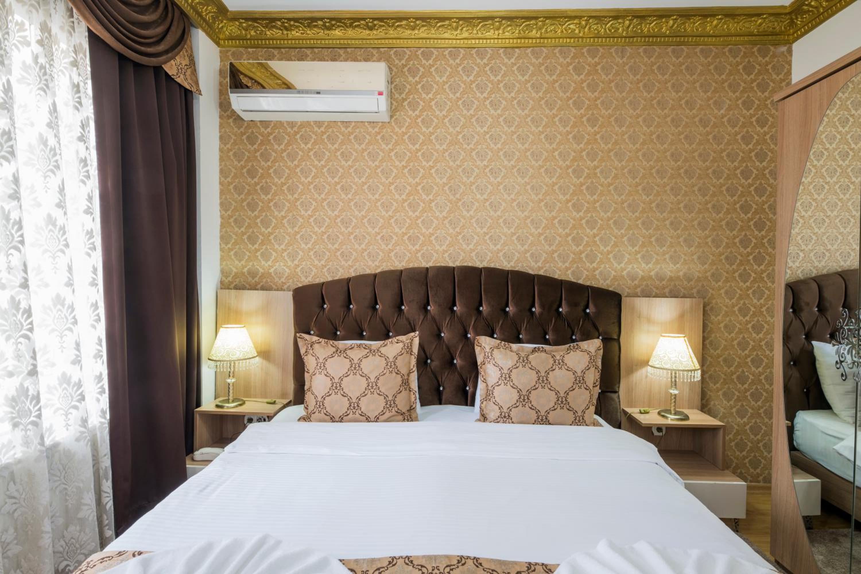 Deluxe Double Room photo 2
