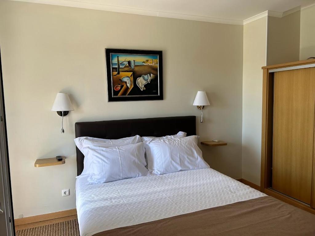 Double Room with Balcony - Photo 4