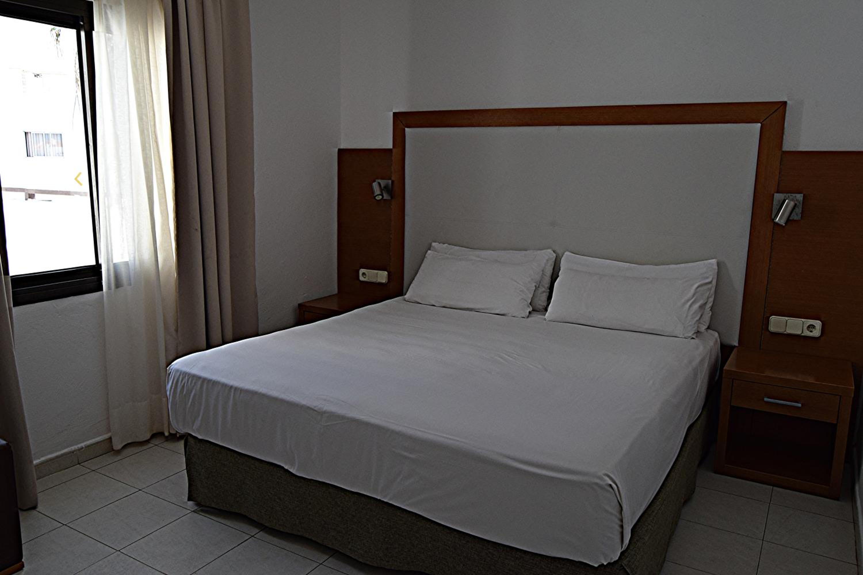 Premium Apartment with Sea View and Terrace