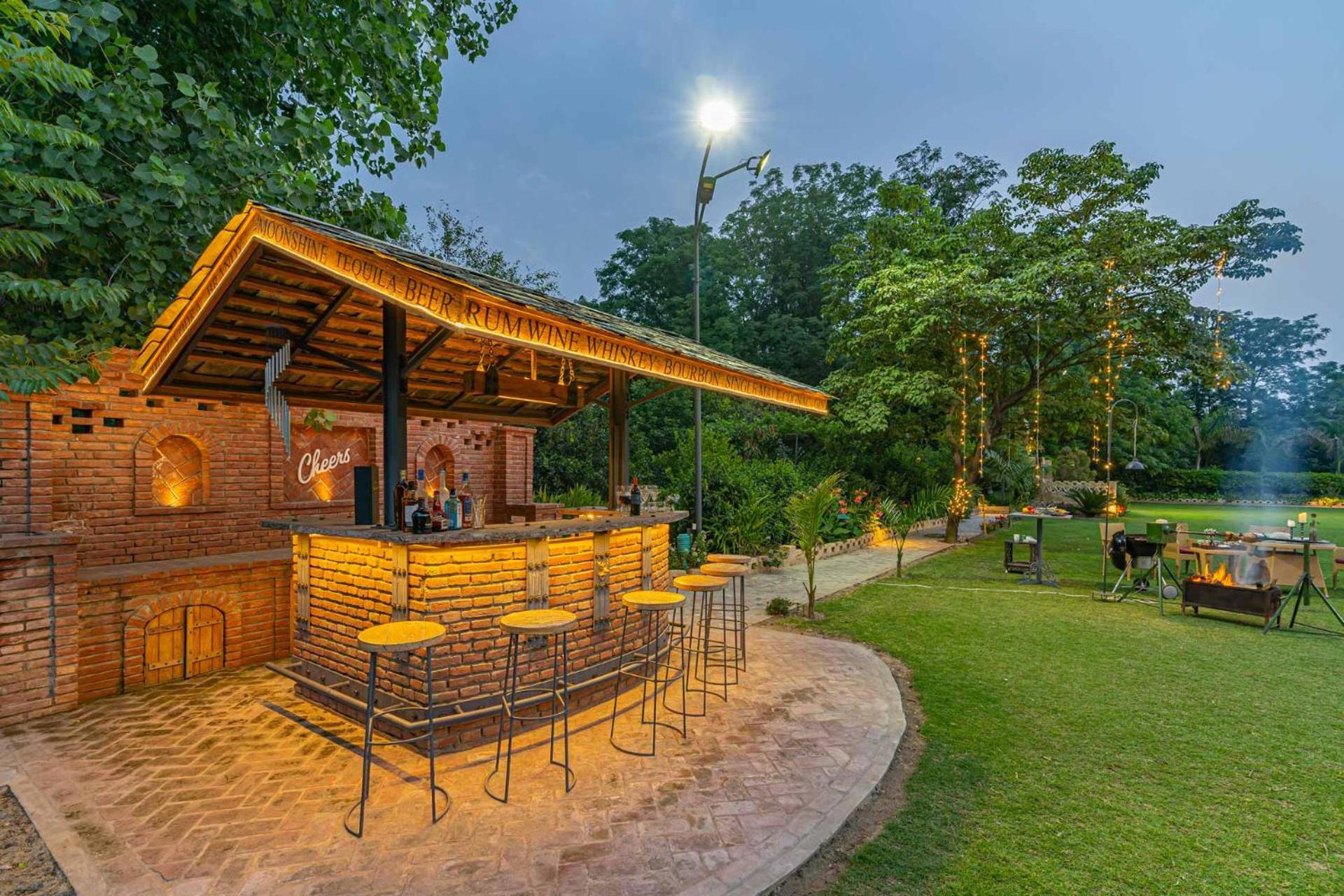 Three-Bedroom Villa photo 2