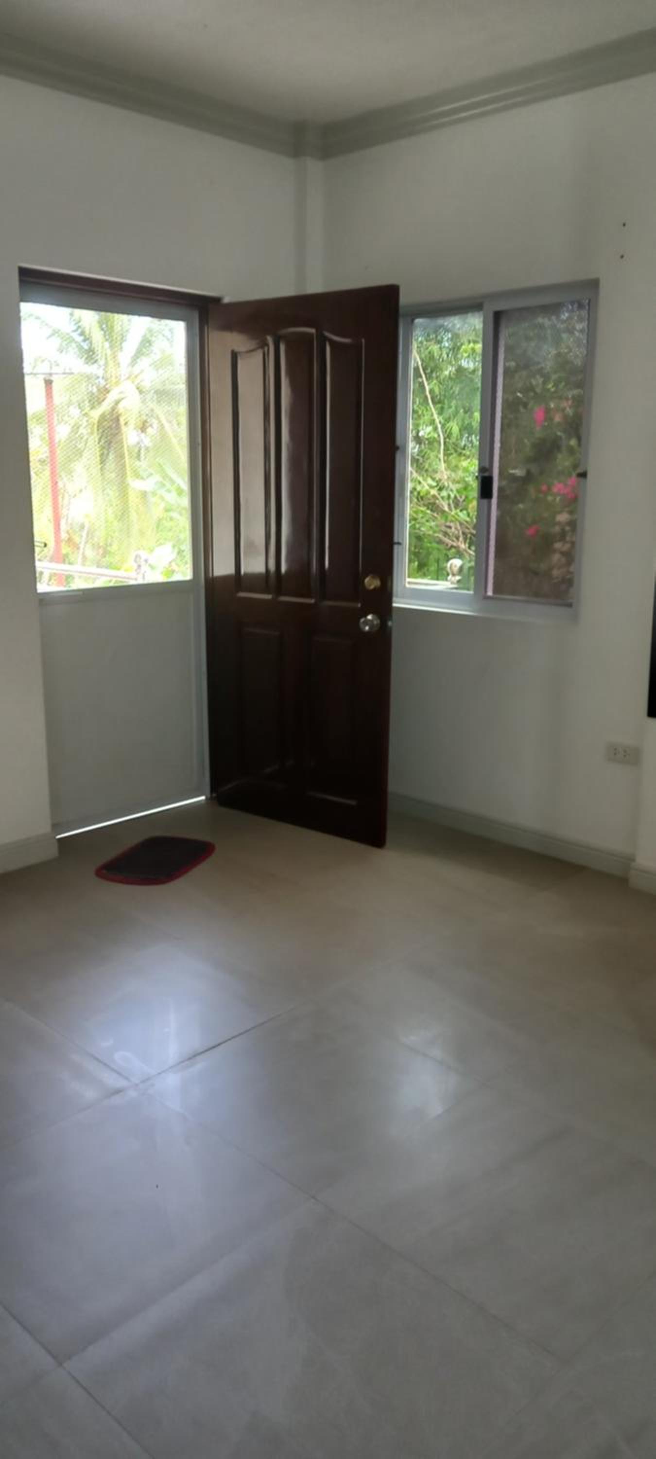 Deluxe Double Room (1 Adult + 1 Child) photo 1