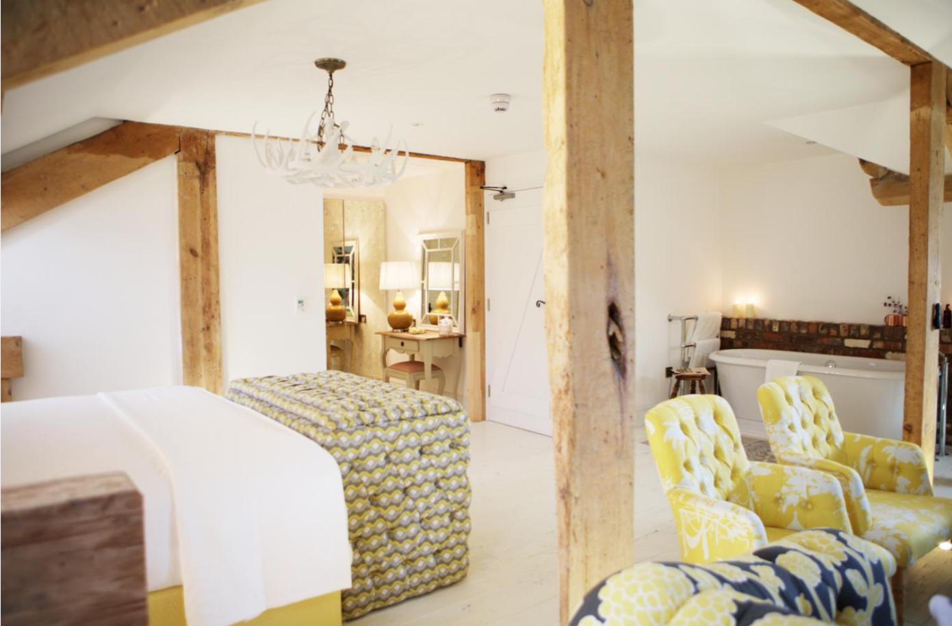 Fabulous Loft Suite - Thermal Journey included (not dog friendly) - Photo 1