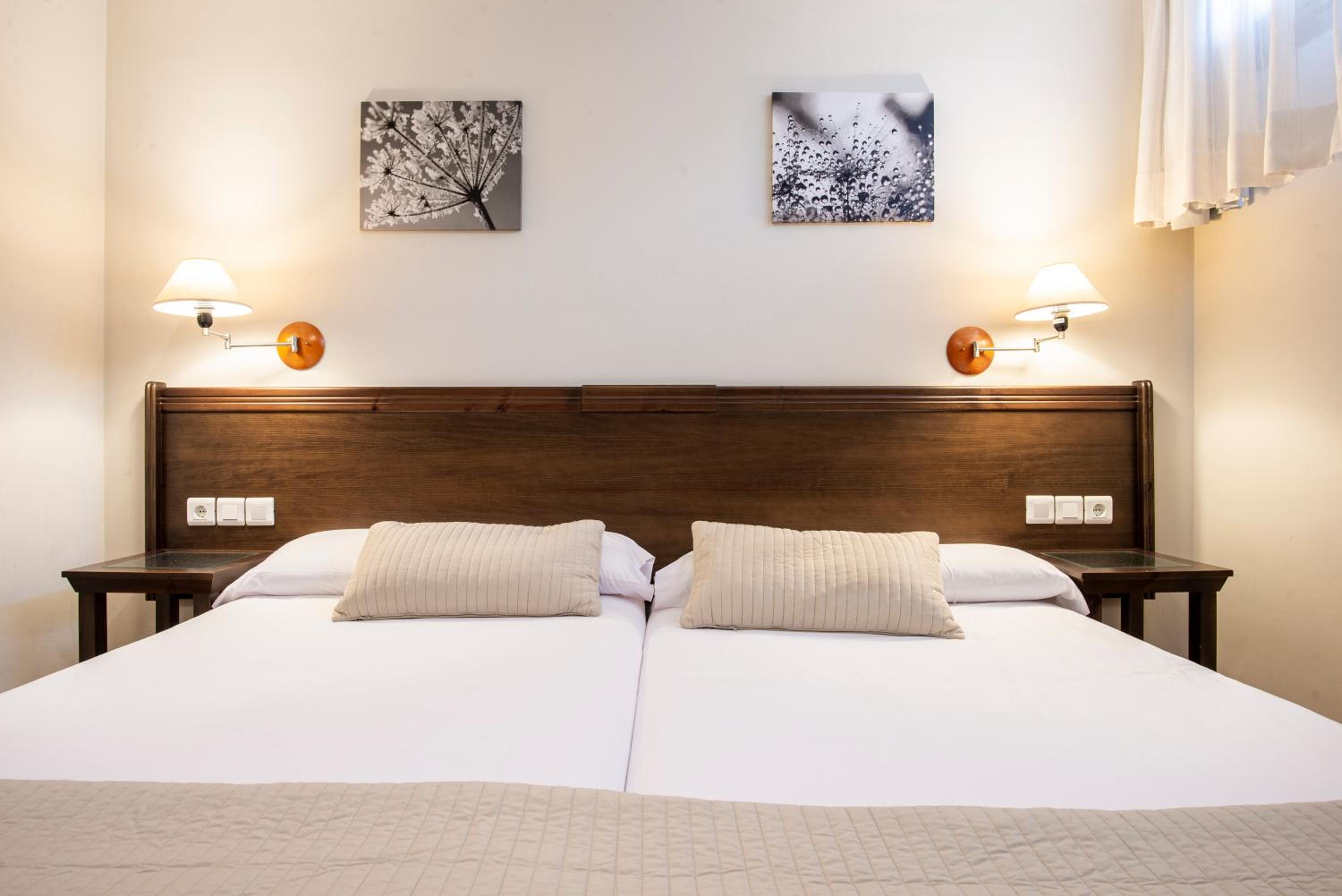 Apartamento con Terraza y Estacionamiento