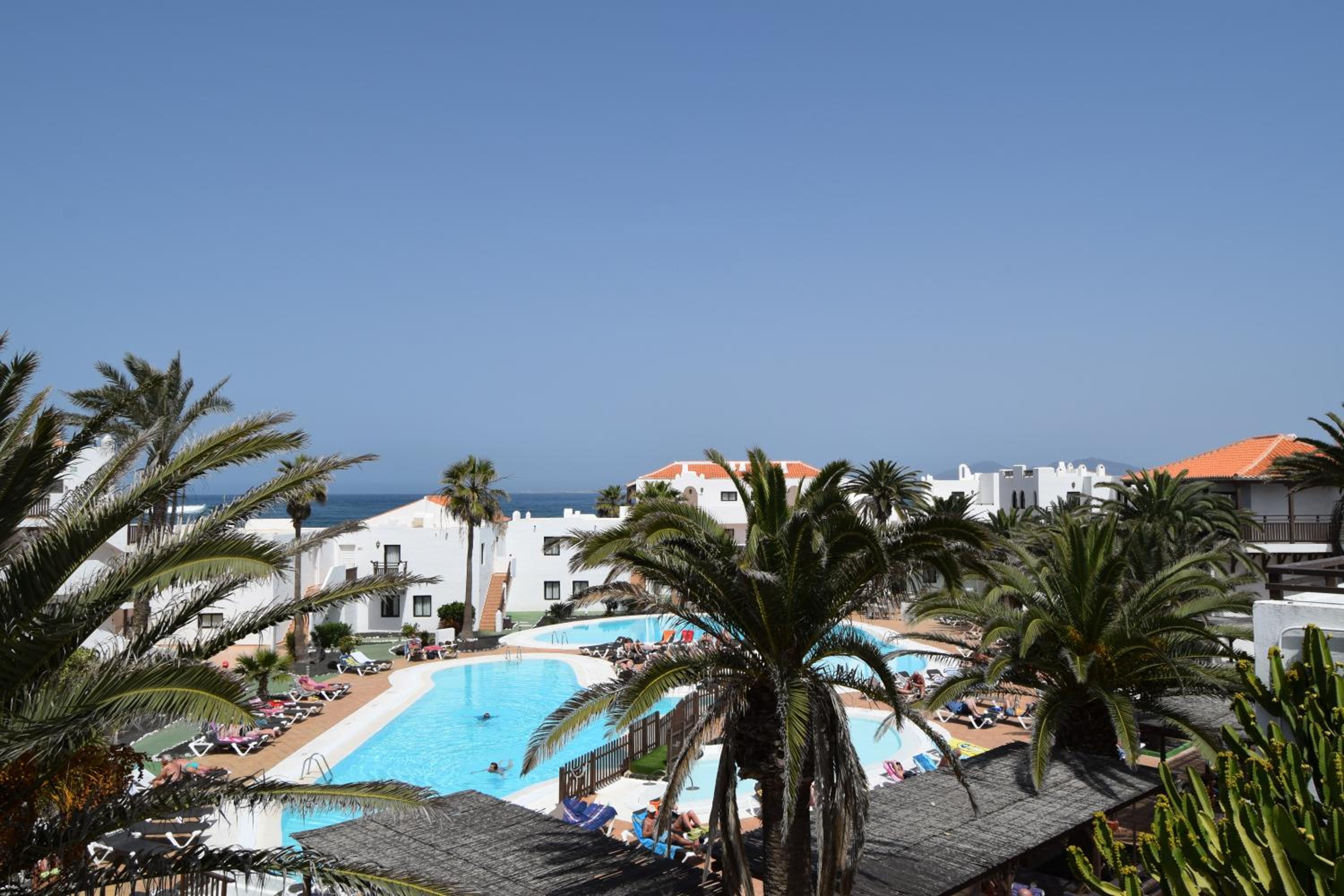 One-Bedroom Apartment with Pool View thumbnail 5