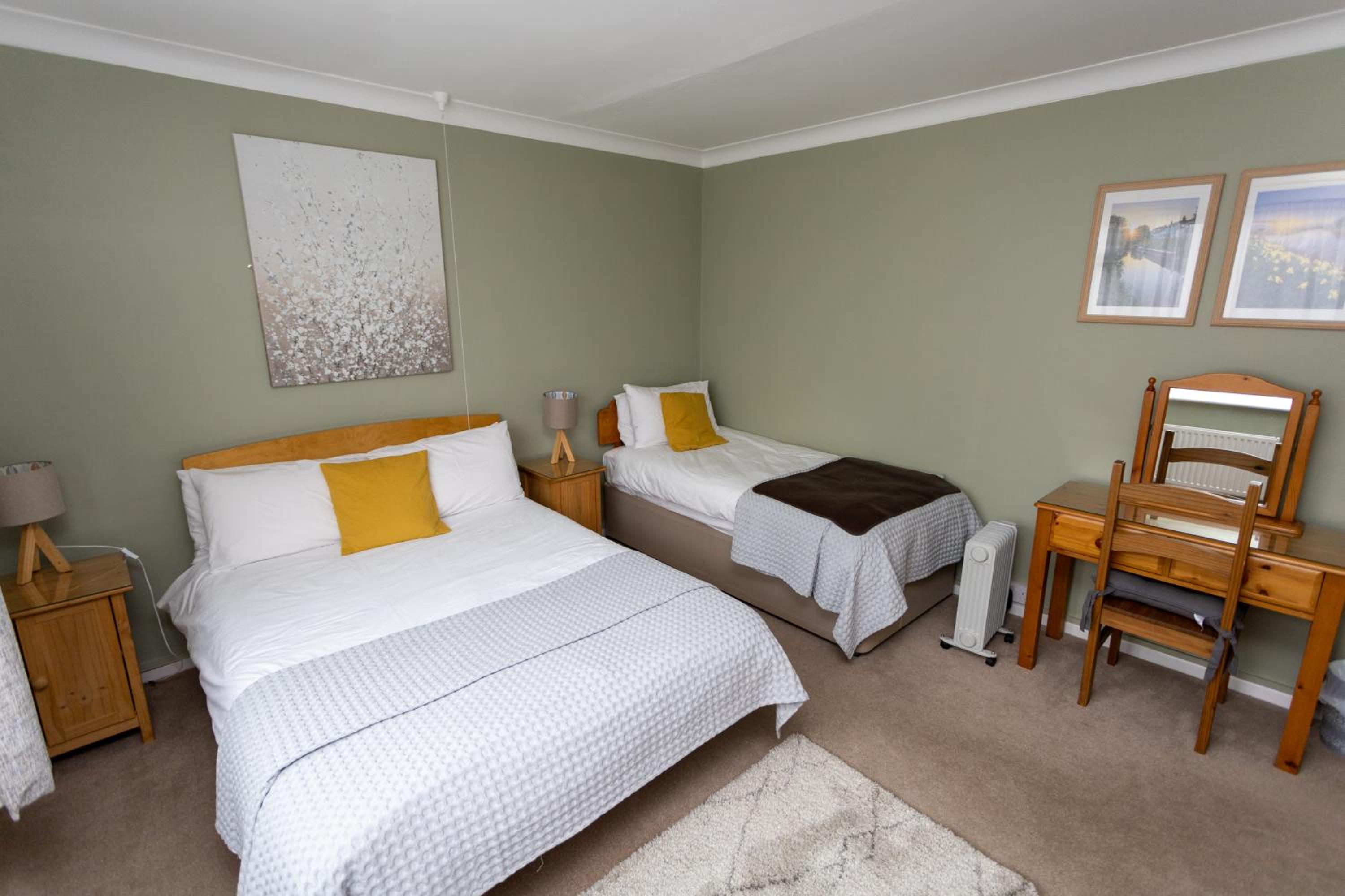Triple Room with Garden View