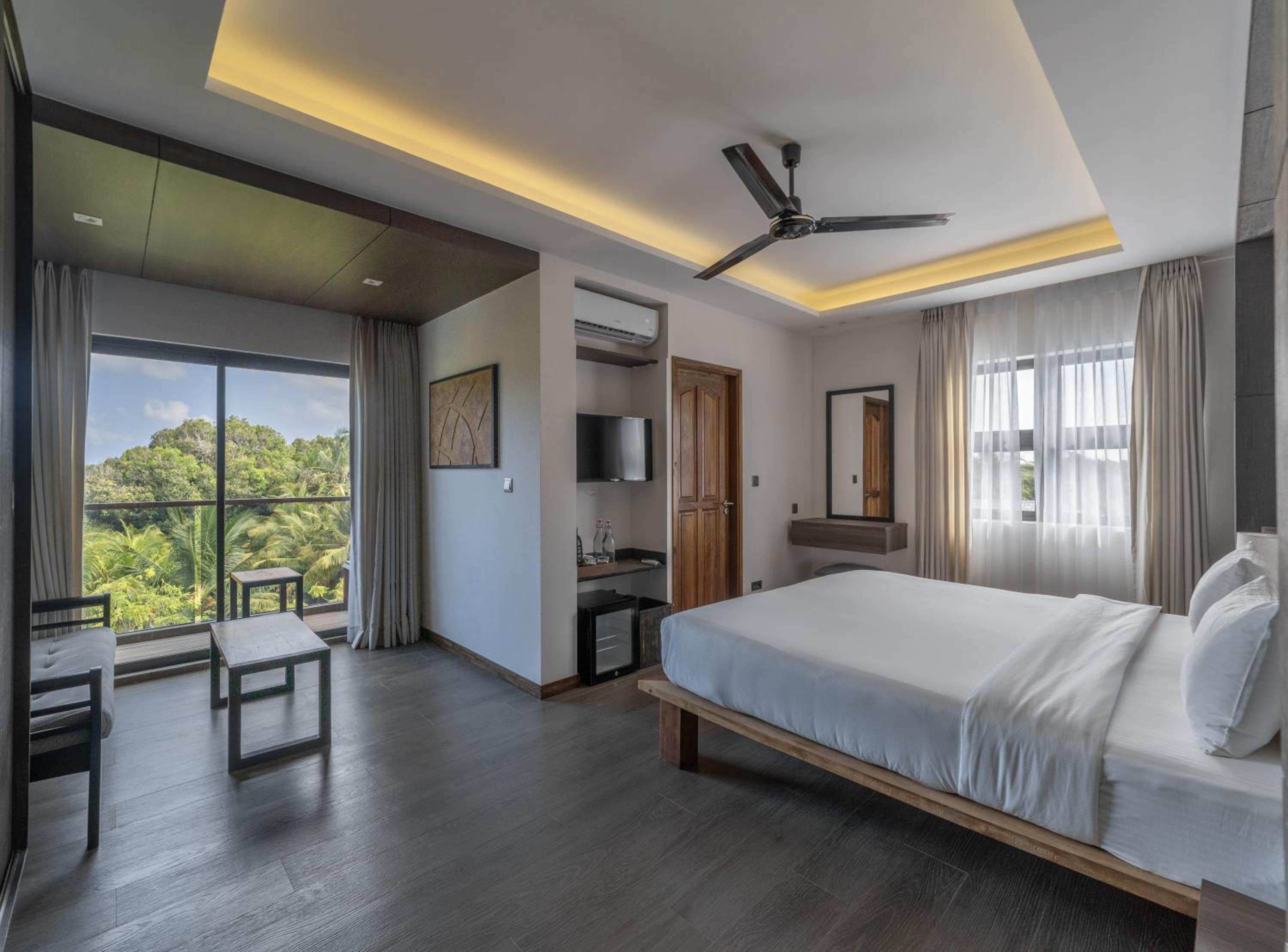 Deluxe Double Room photo 2