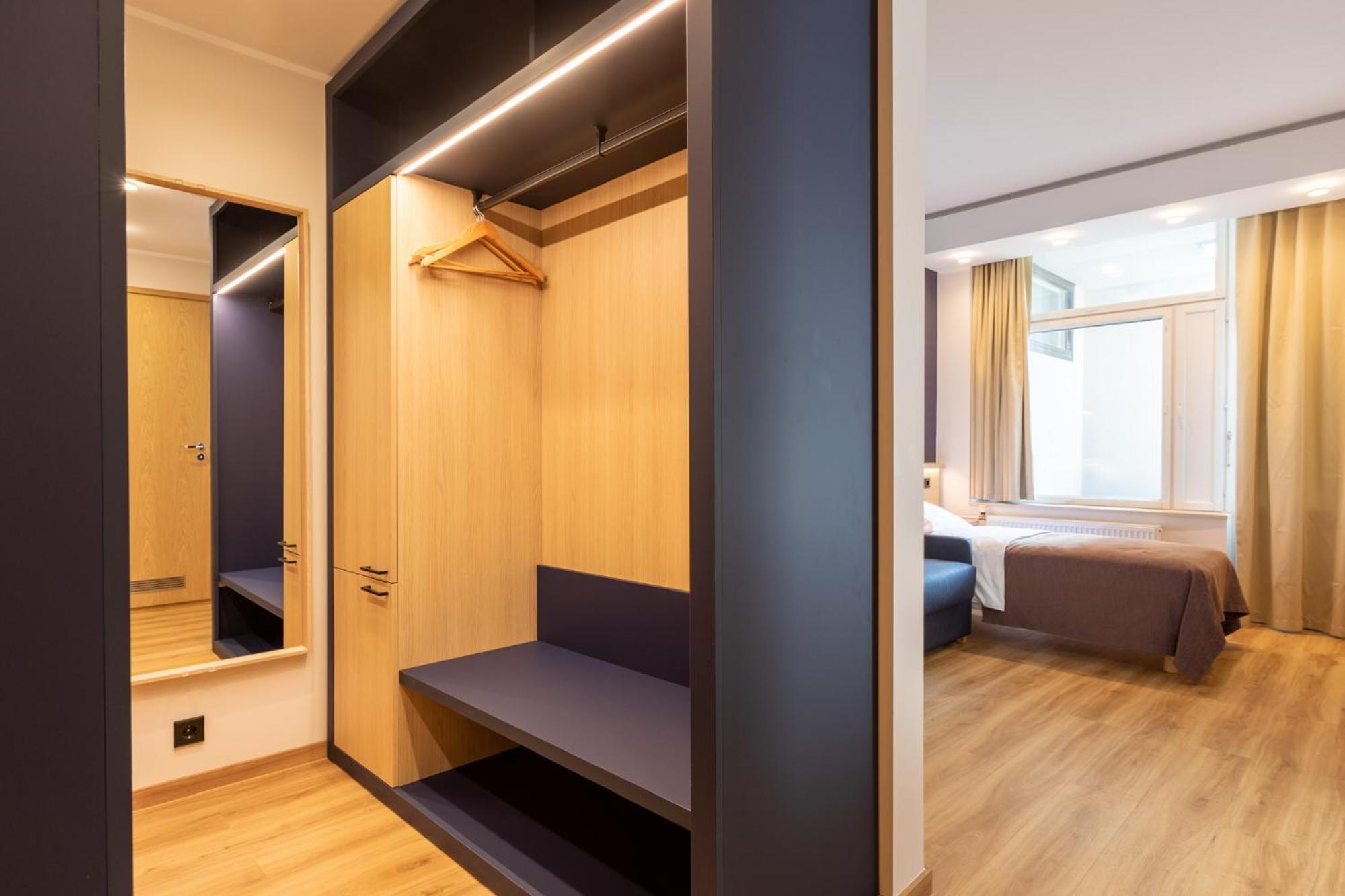 Standard Triple Room photo 2