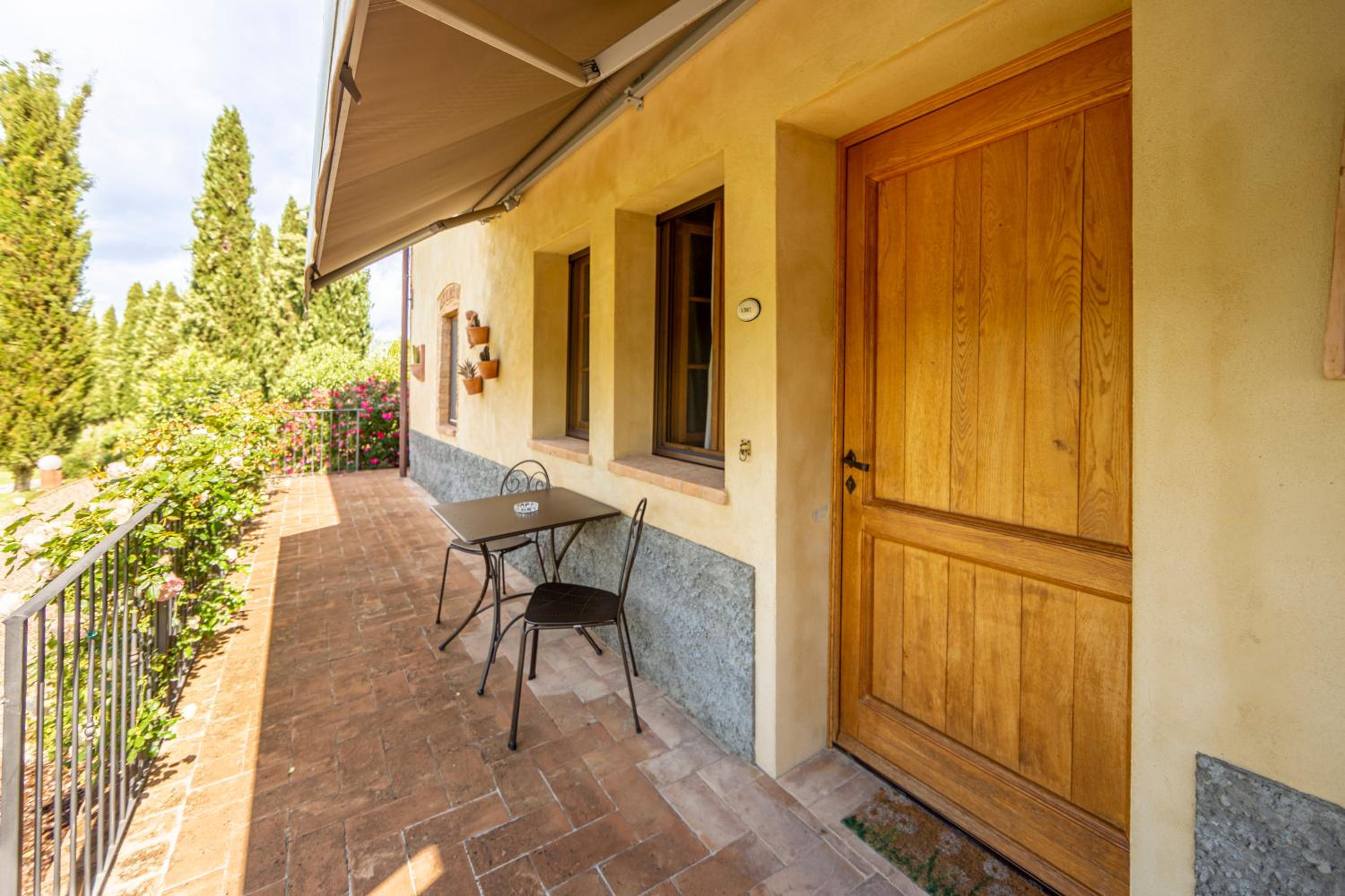 Double Room with Balcony photo 3