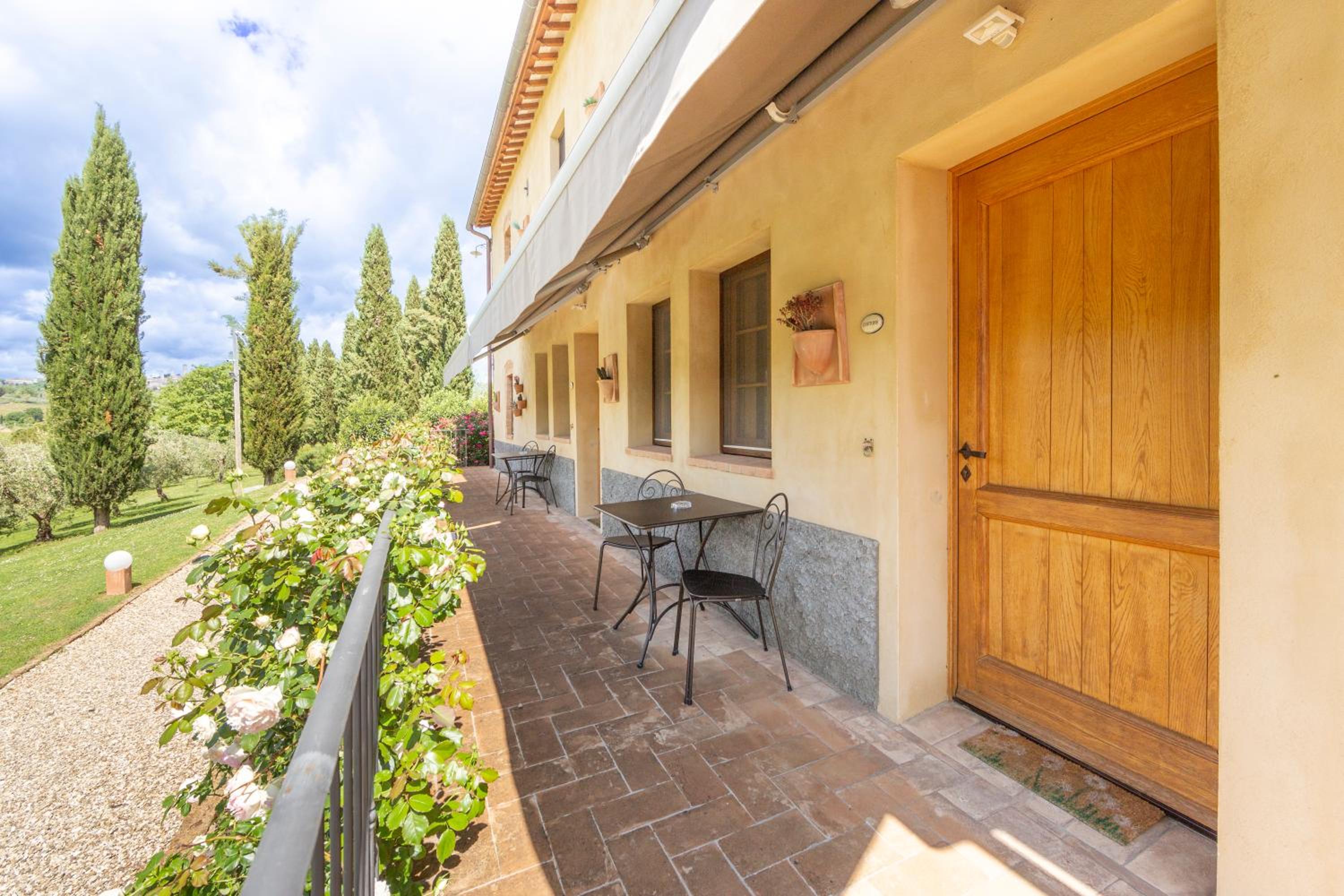 Triple Room with Balcony photo 2