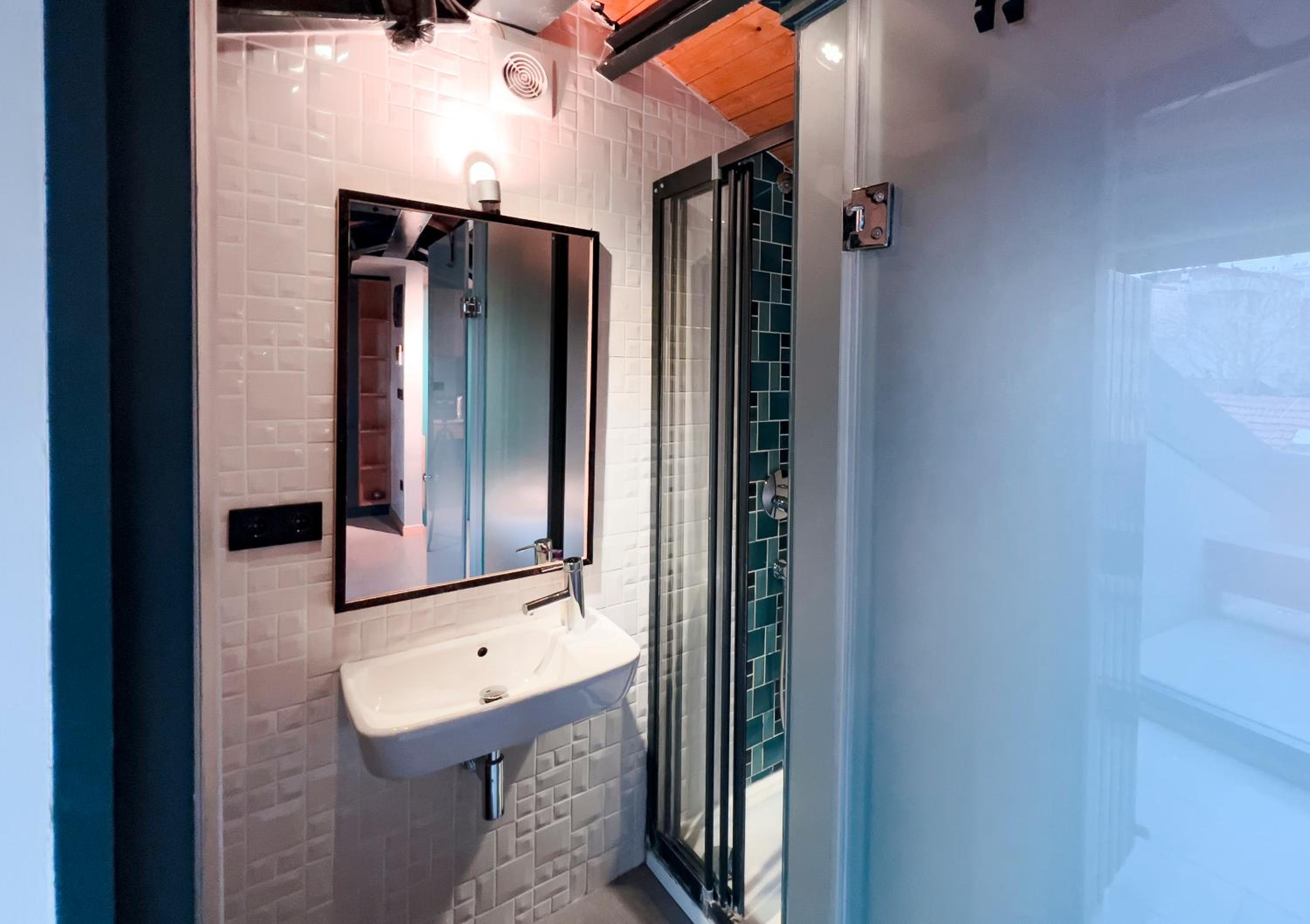 Studio Apartment photo 3