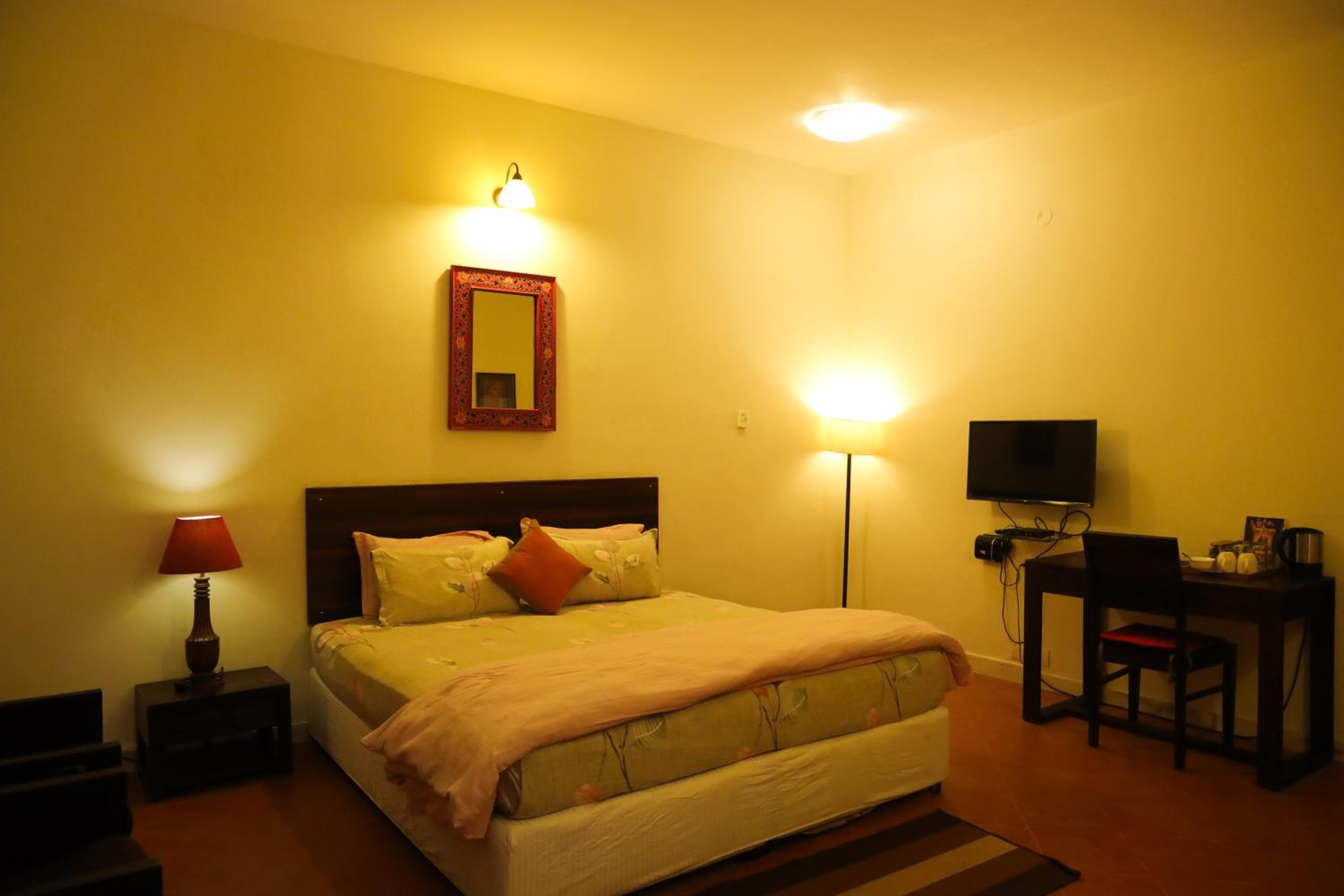 Superior King Room photo 2