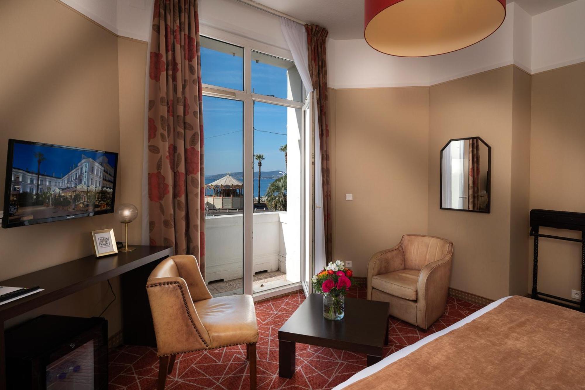 Prestige Room - Sea Side - Photo 1
