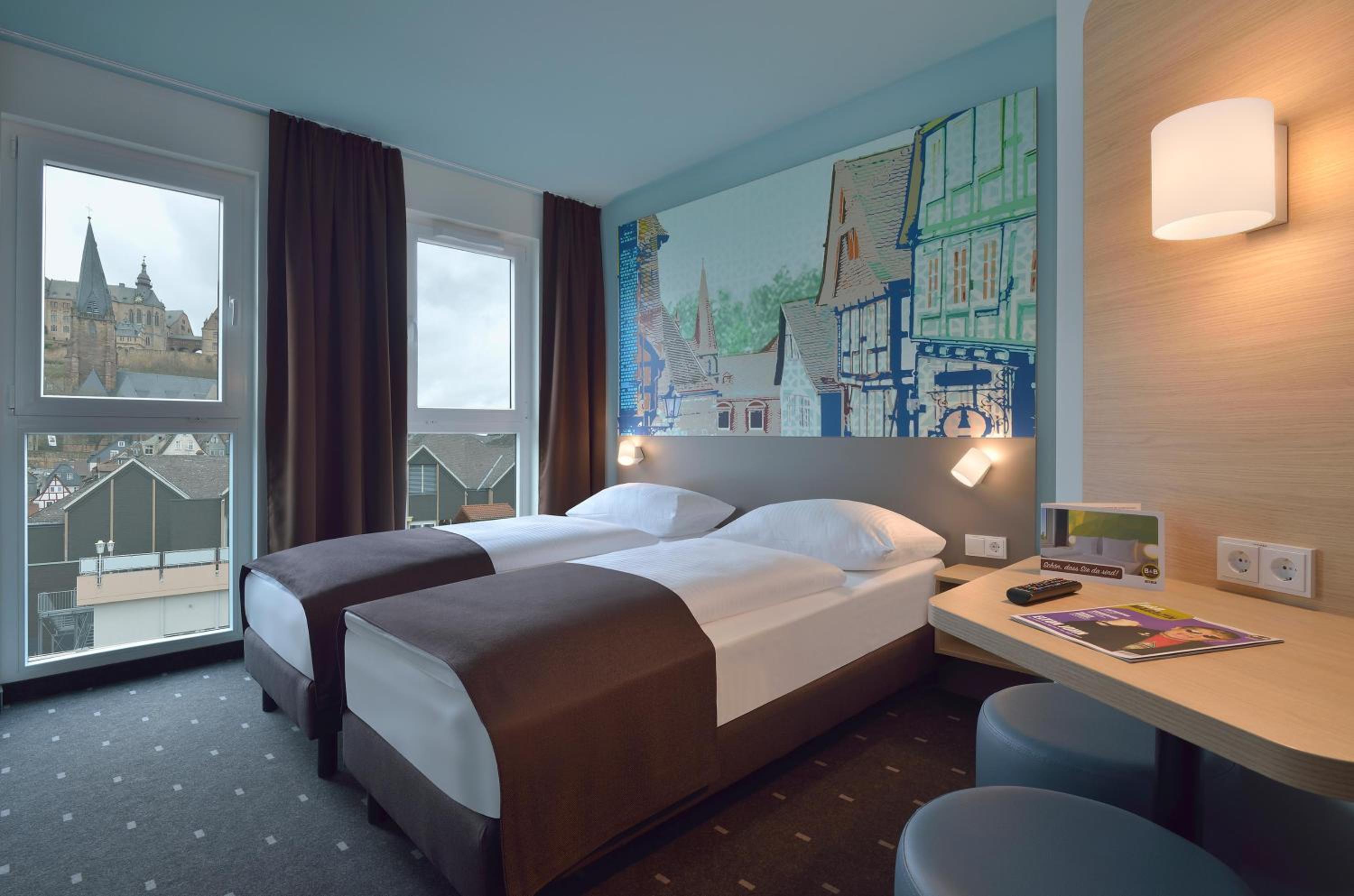 Twin Room - Photo 1