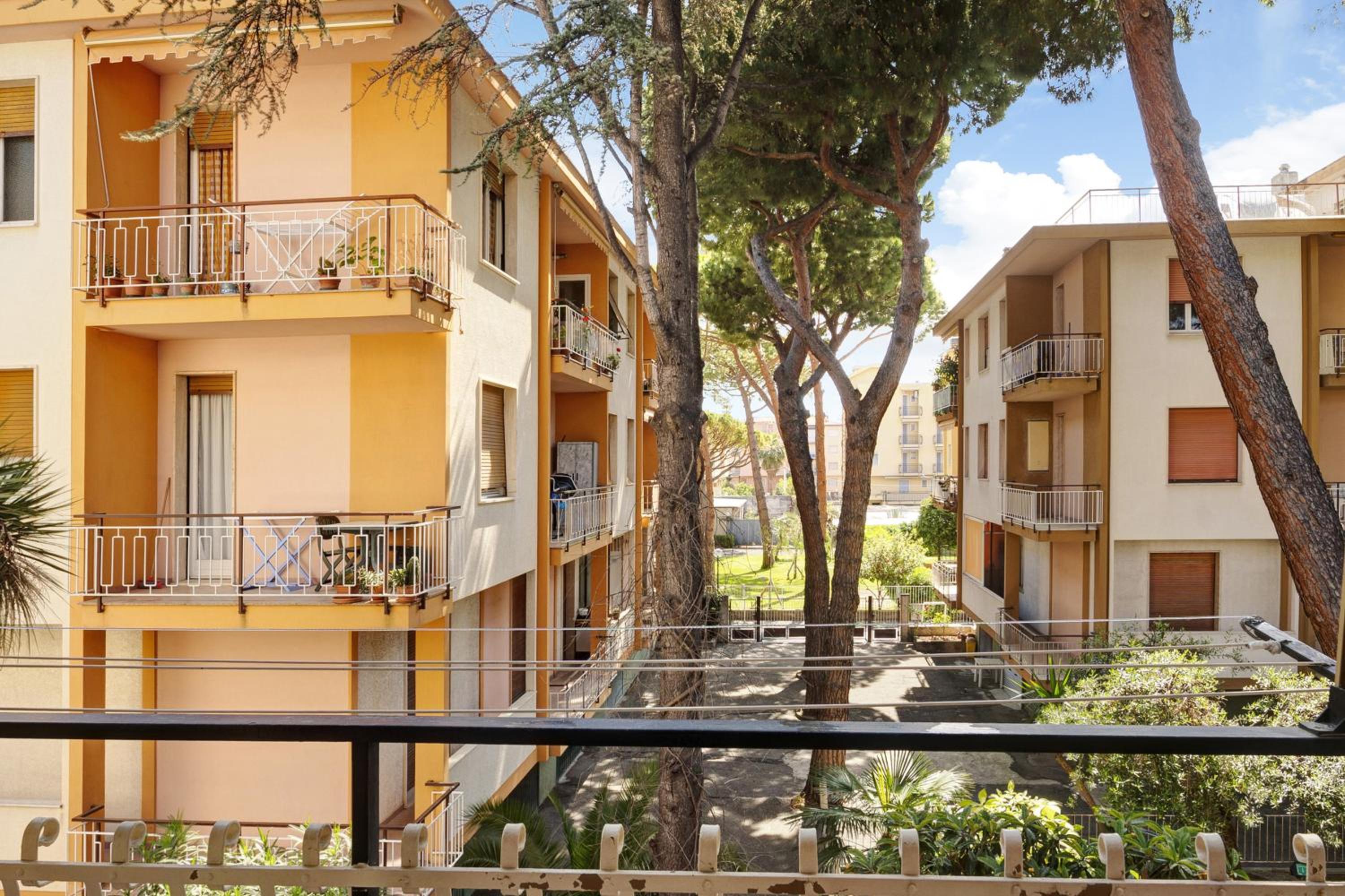 Superior One-Bedroom Apartment with Balcony photo 2