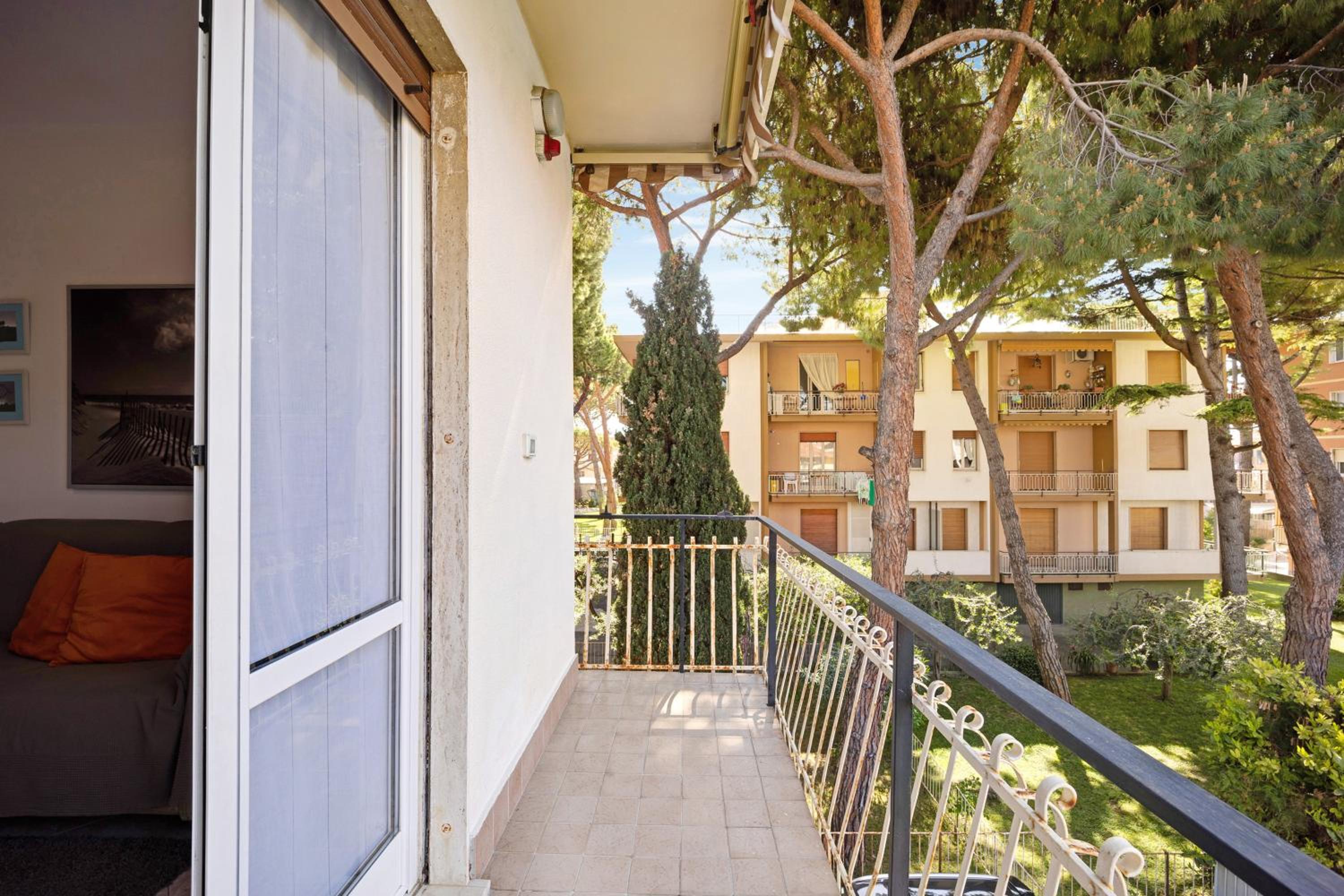 Superior One-Bedroom Apartment with Balcony photo 3