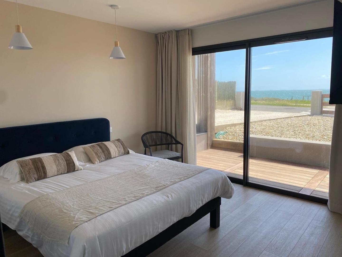 Villa - Beach Front
