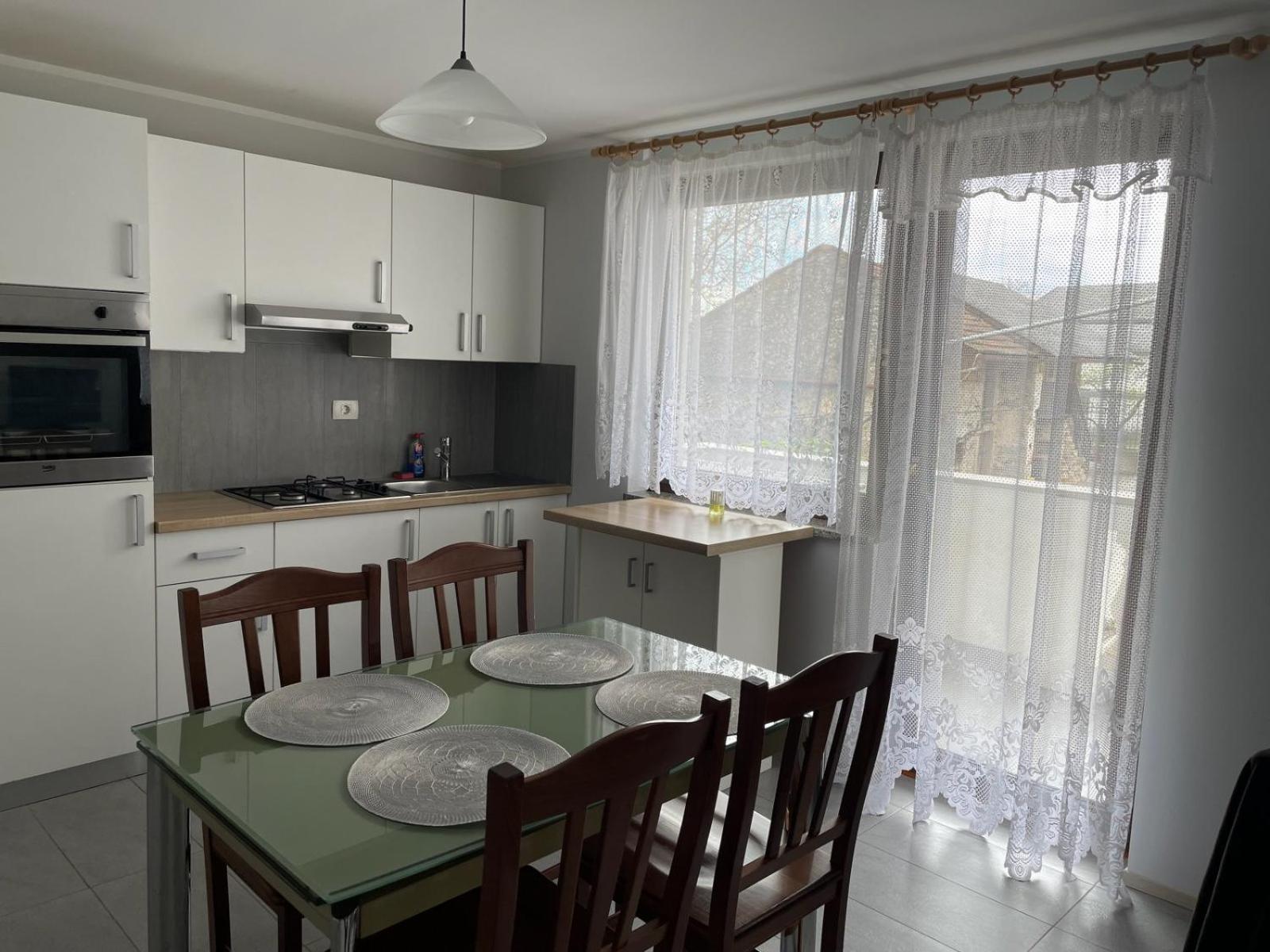 Apartment with Balcony photo 2