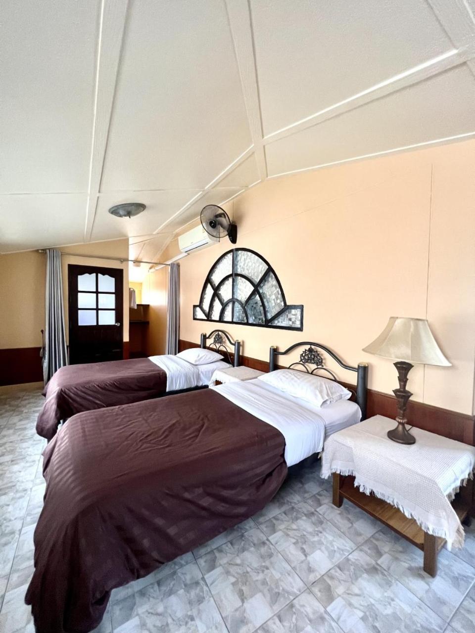 Family Suite photo 3