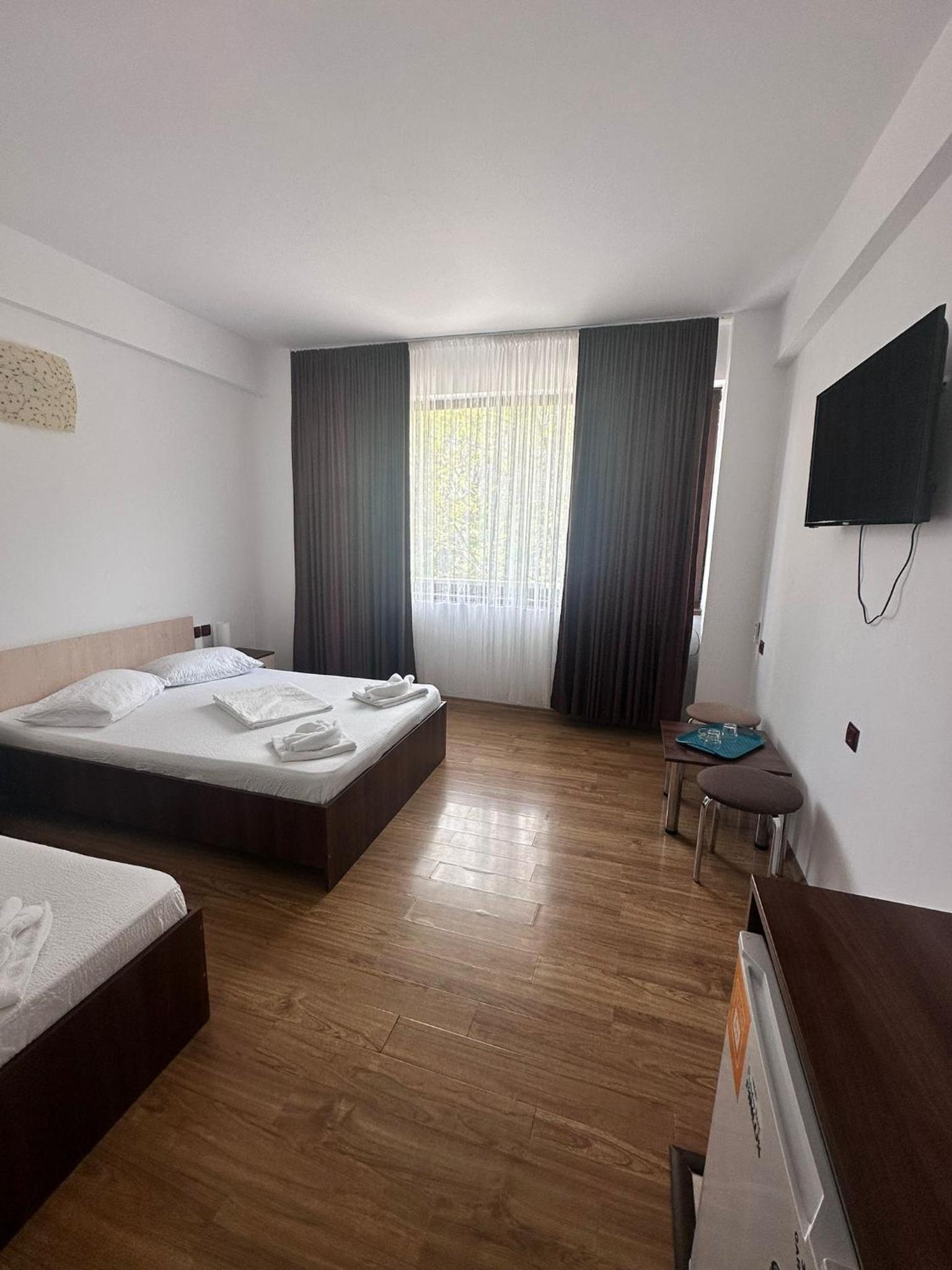 Standard Triple Room - Photo 13