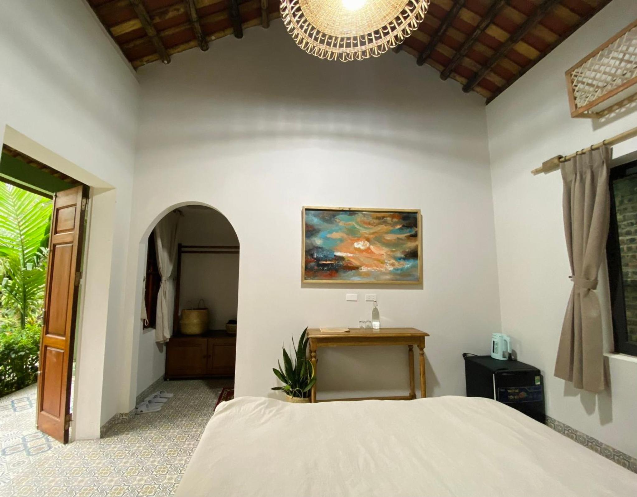 King Room with Pool View photo 2