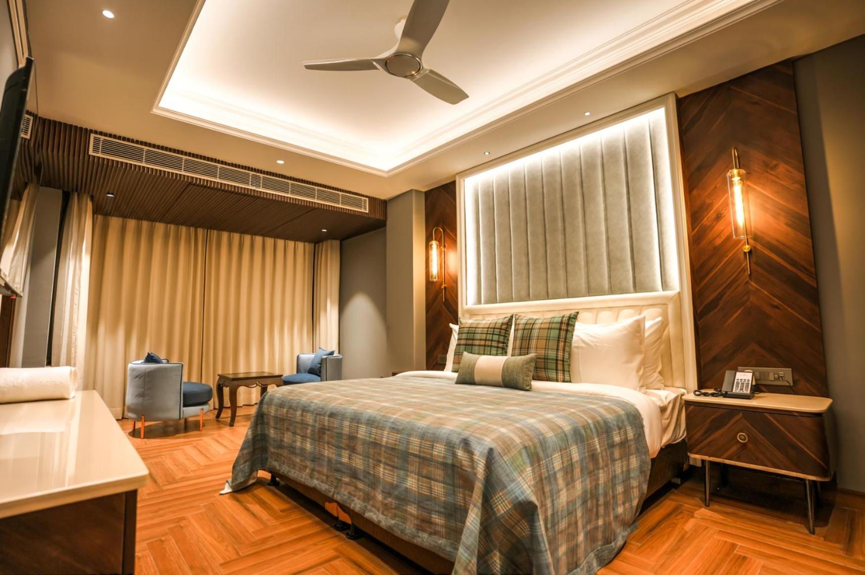 King Room