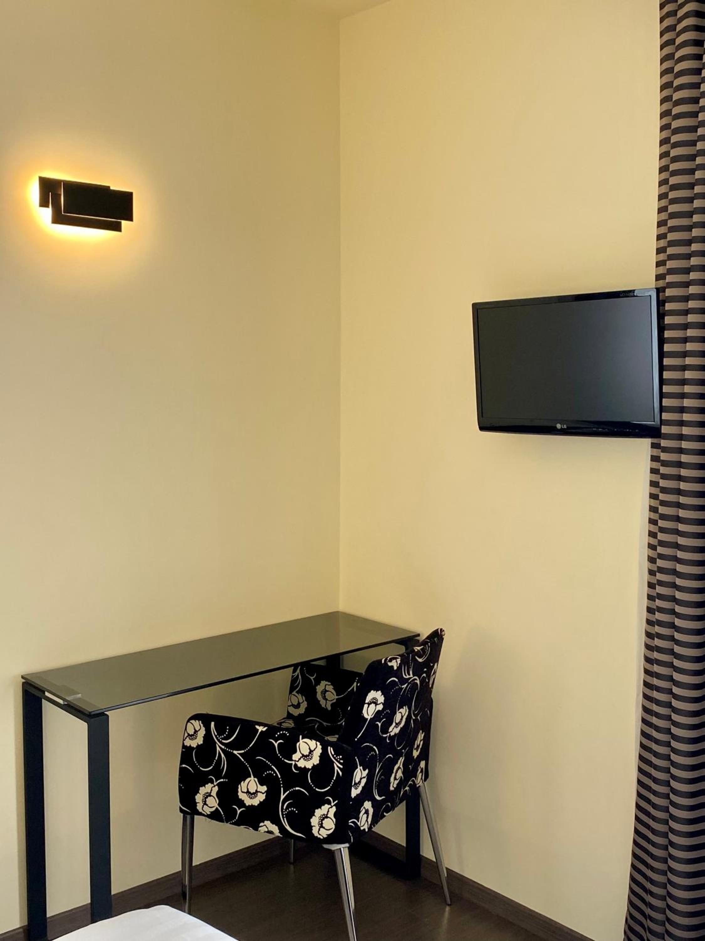 Deluxe Double Room with Sea View photo 3