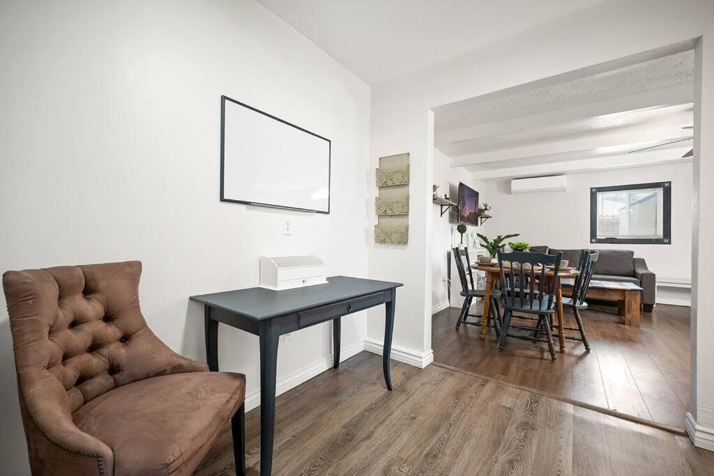 One-Bedroom House photo 3