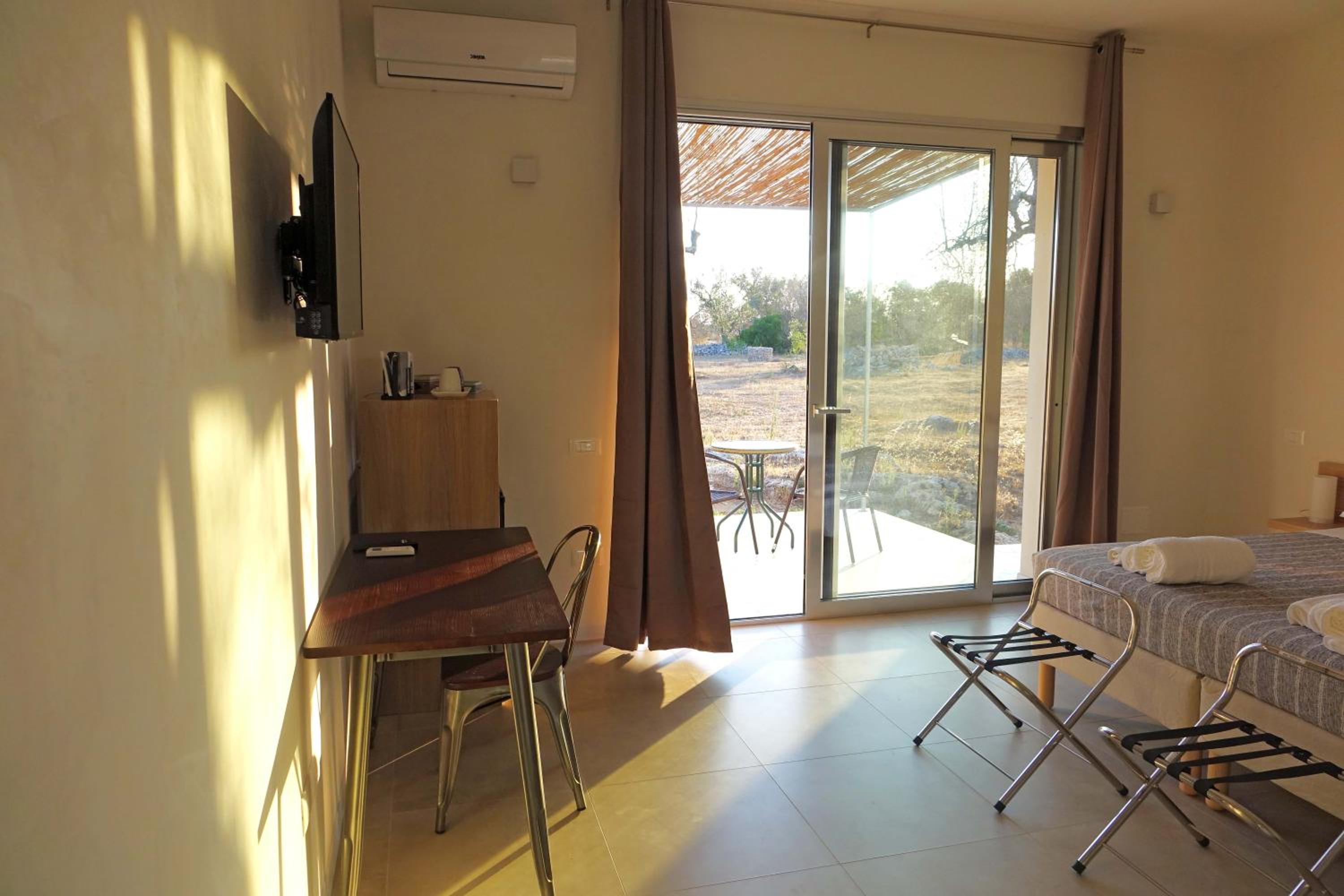 Double or Twin Room with Private Bathroom photo 1