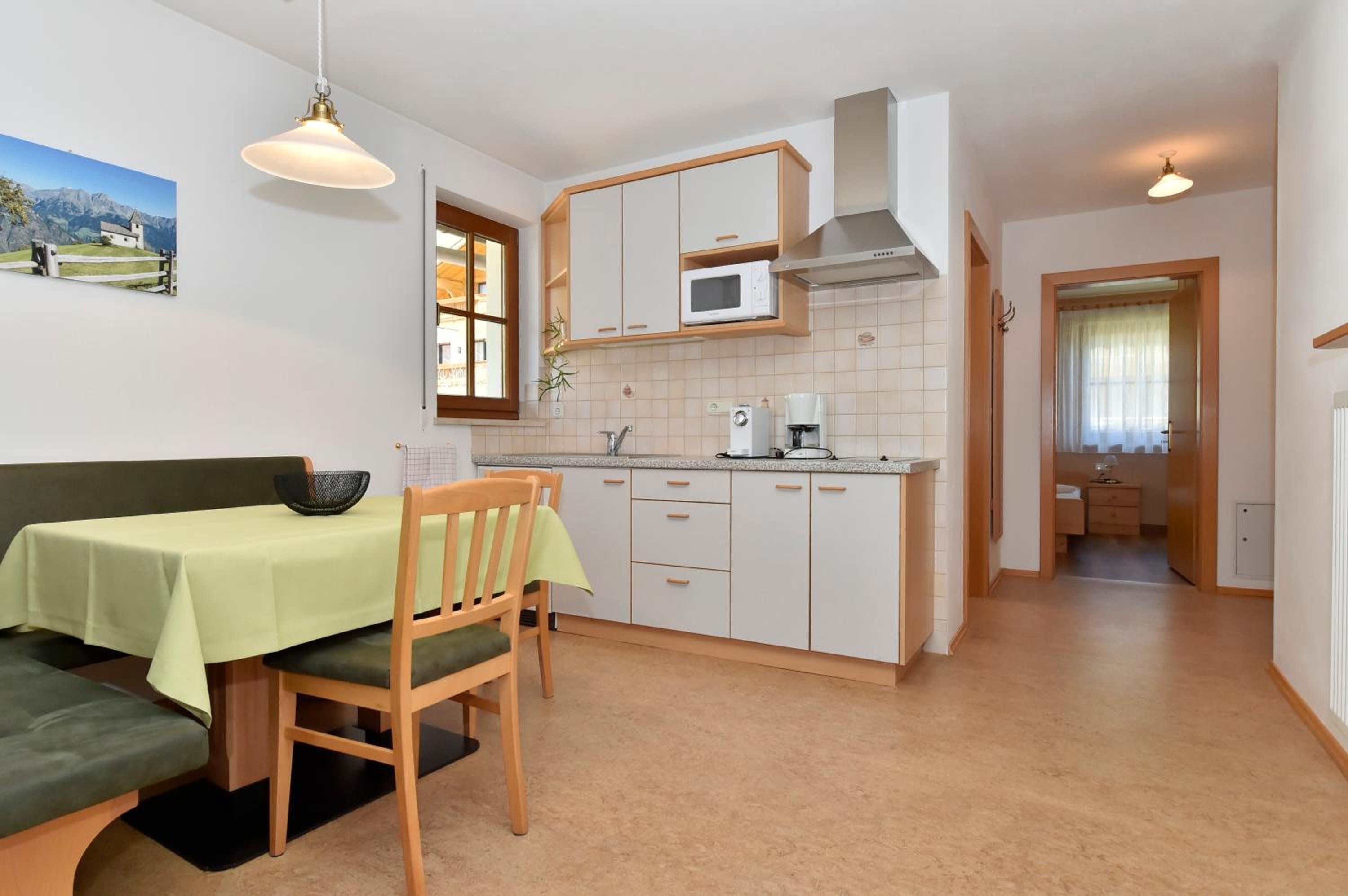 Apartment with Balcony photo 3