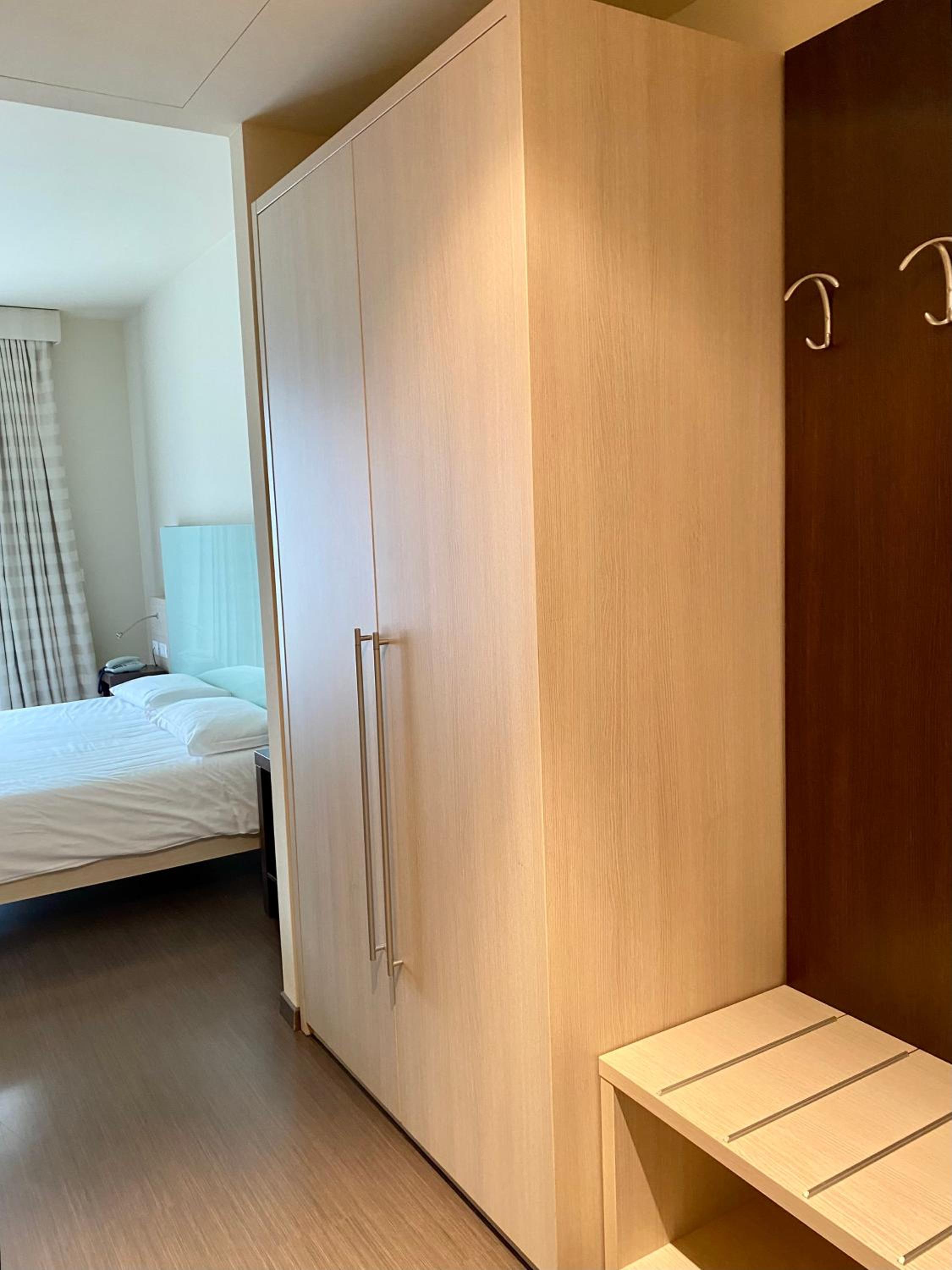 Triple Room with Lake View photo 2