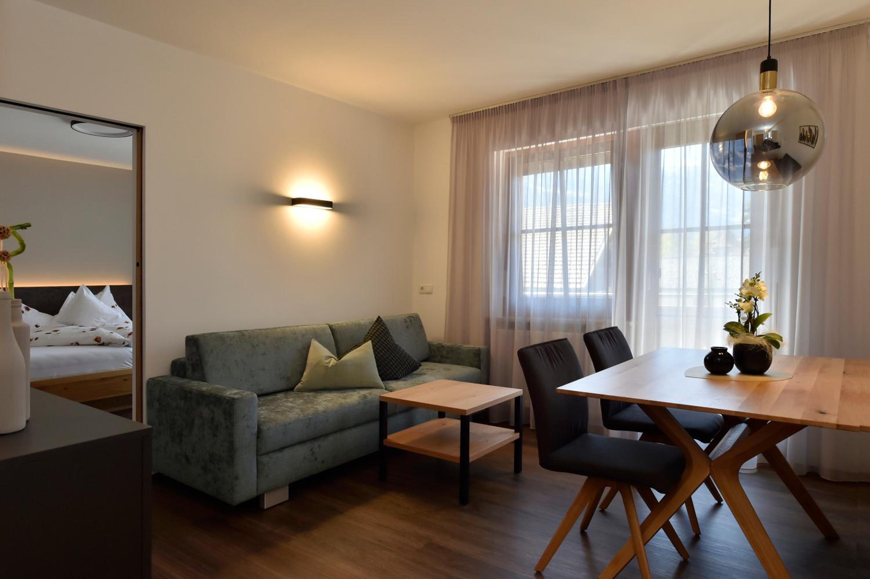 Apartment photo 3