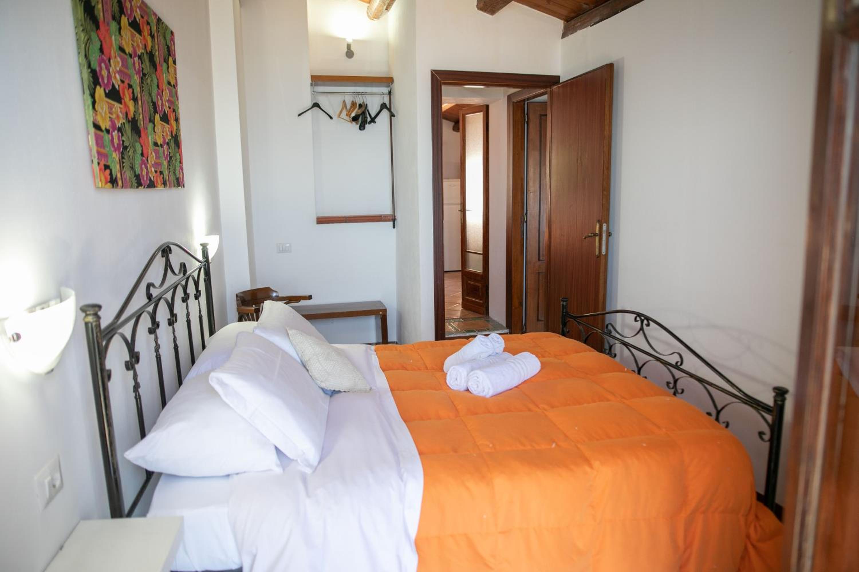 Two-Bedroom Apartment with Terrace and Sea View - Attic photo 2