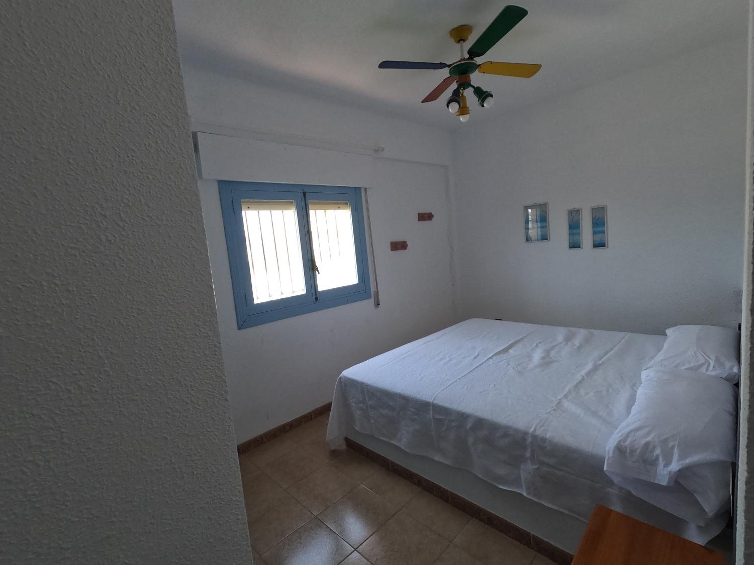 Casa de cuatro habitaciones