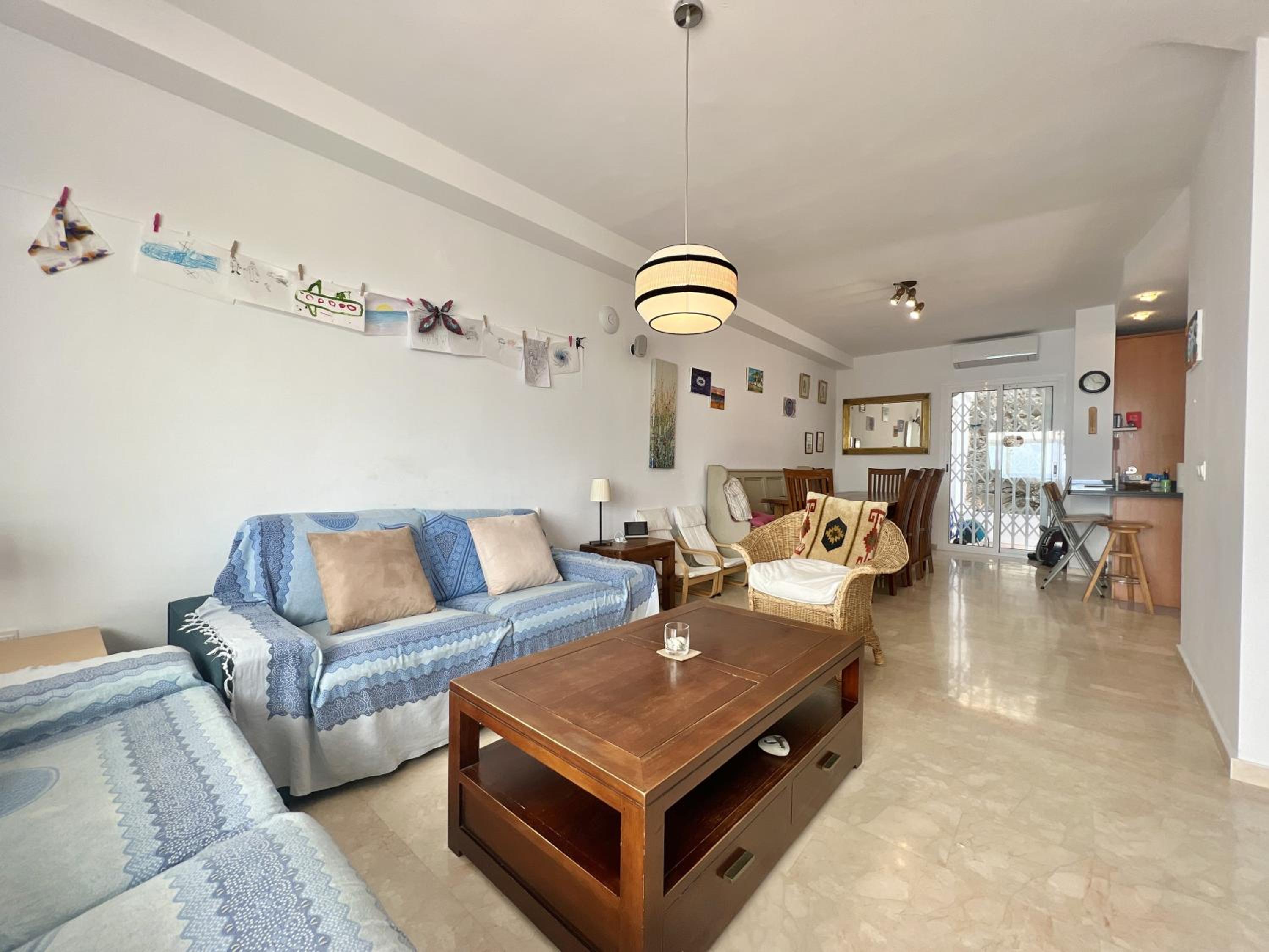 Three-Bedroom House photo 2