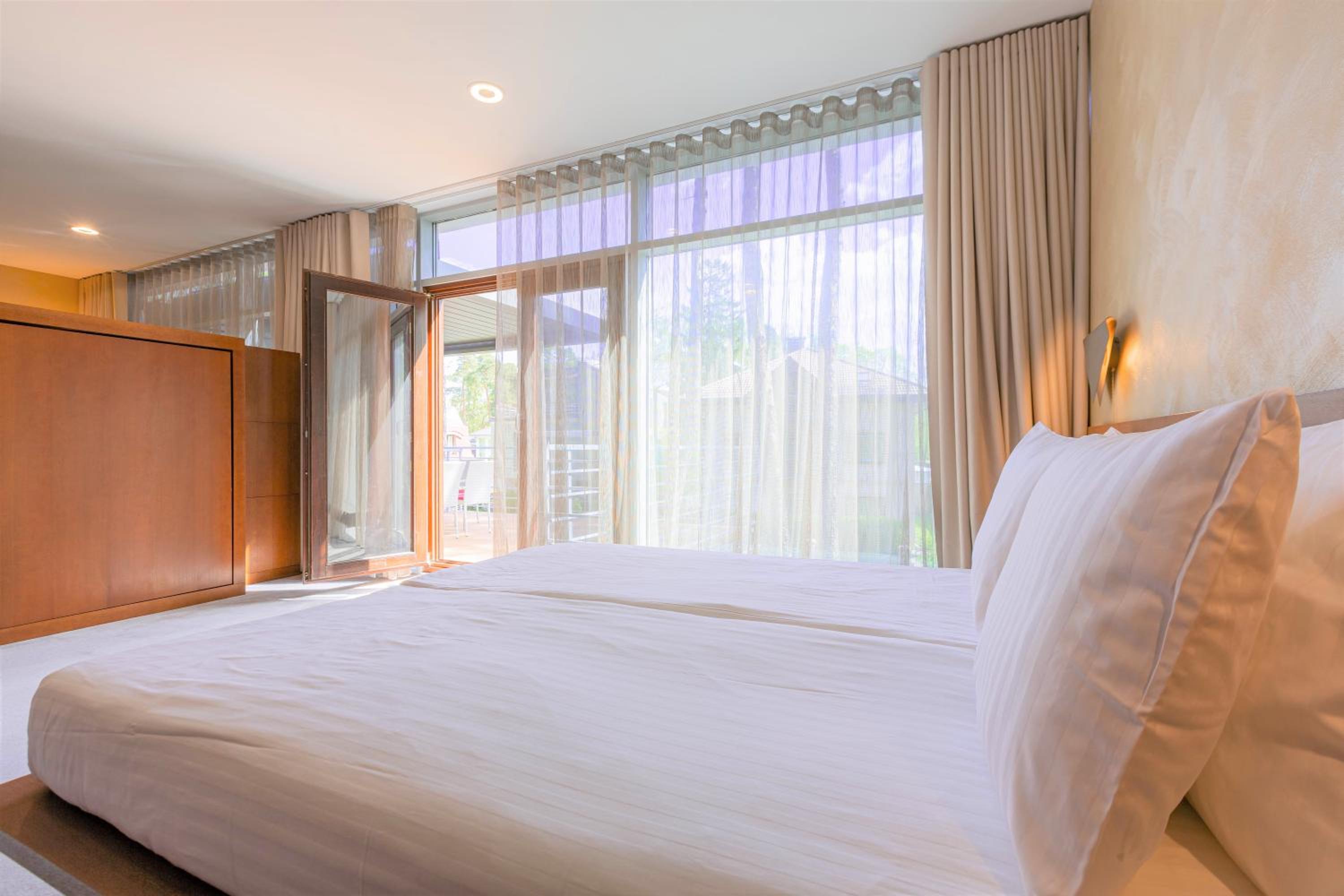 Deluxe Double Room with Terrace
