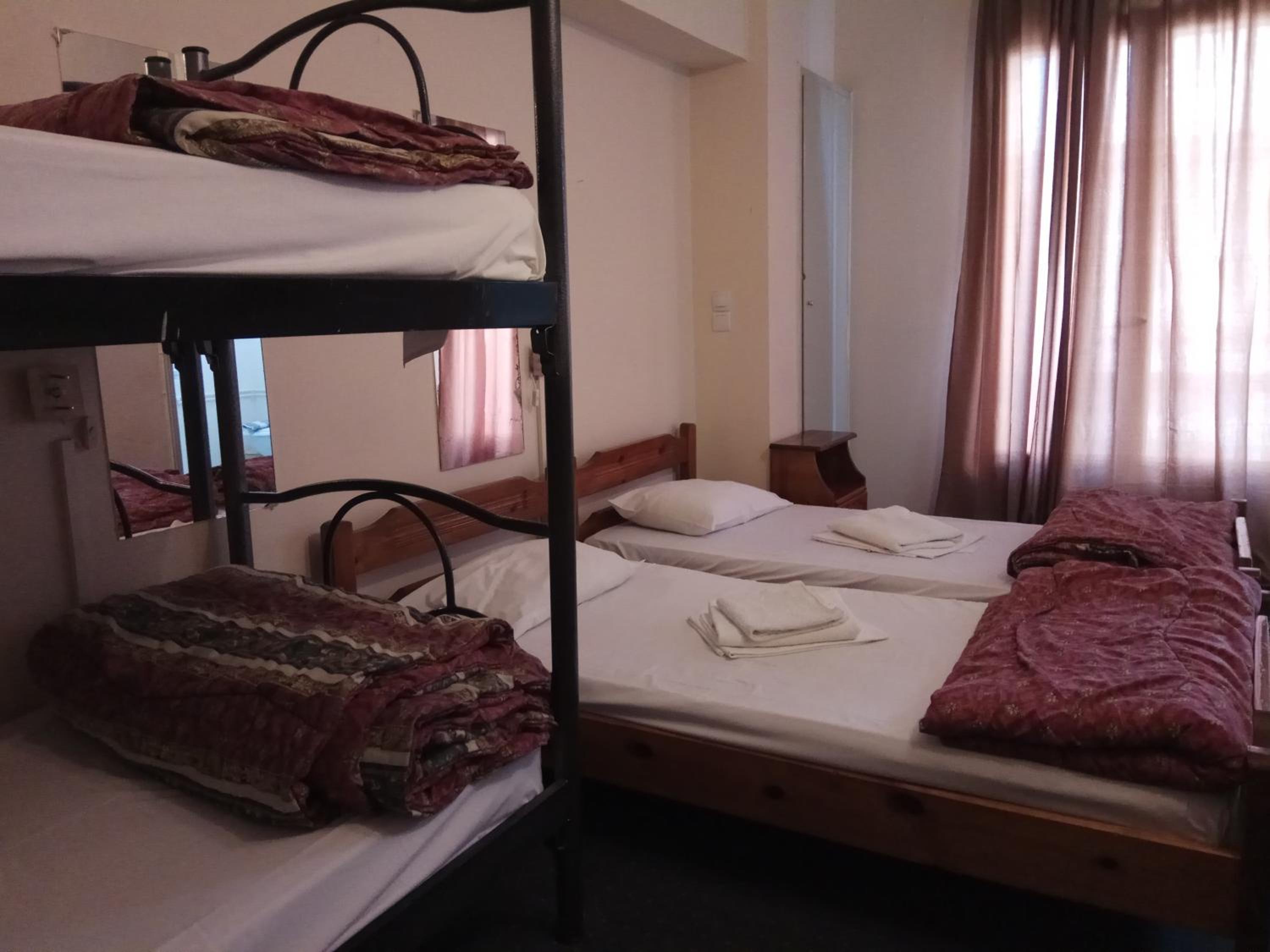Quadruple Room photo 3