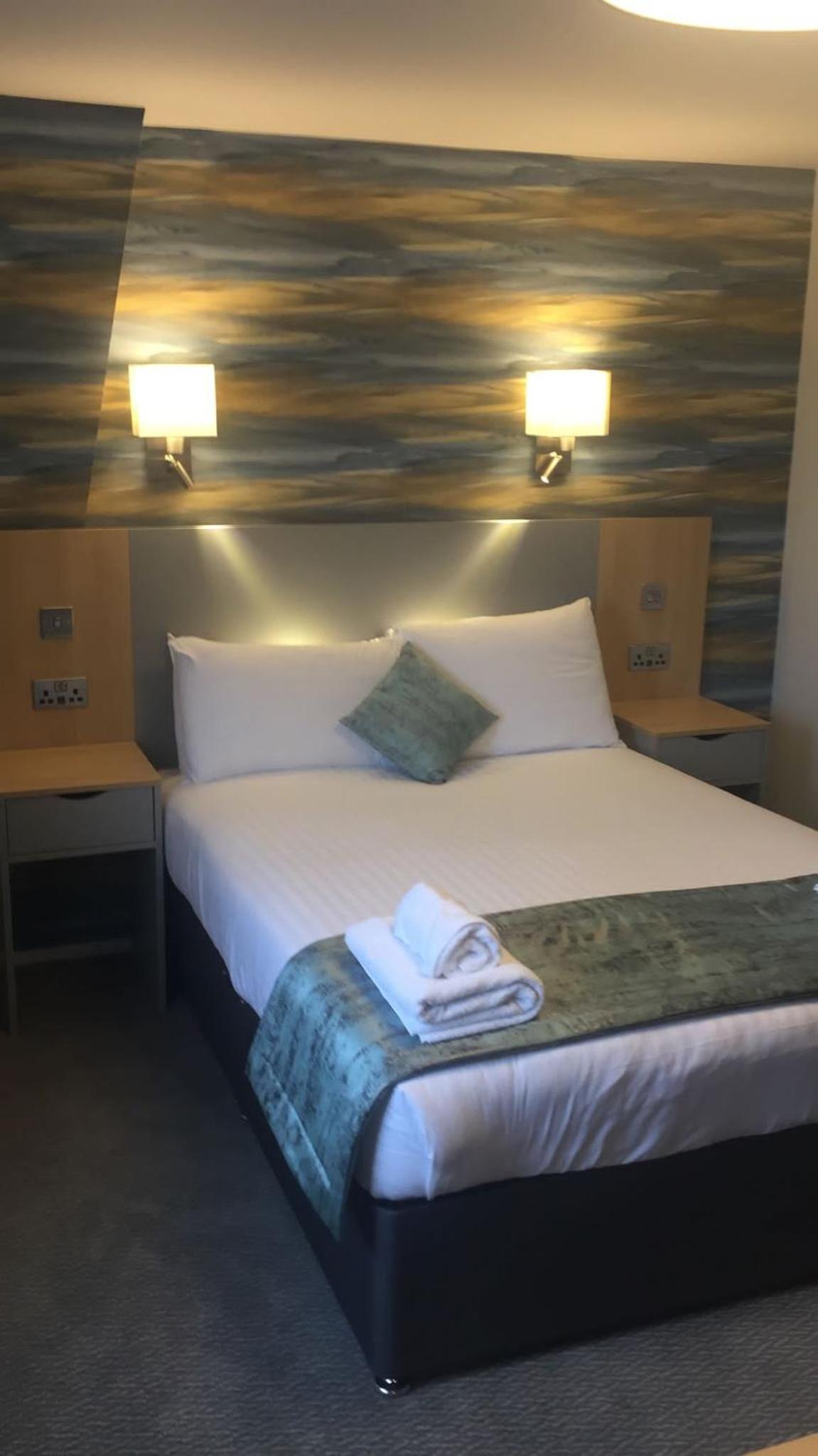 Double Room - Photo 9