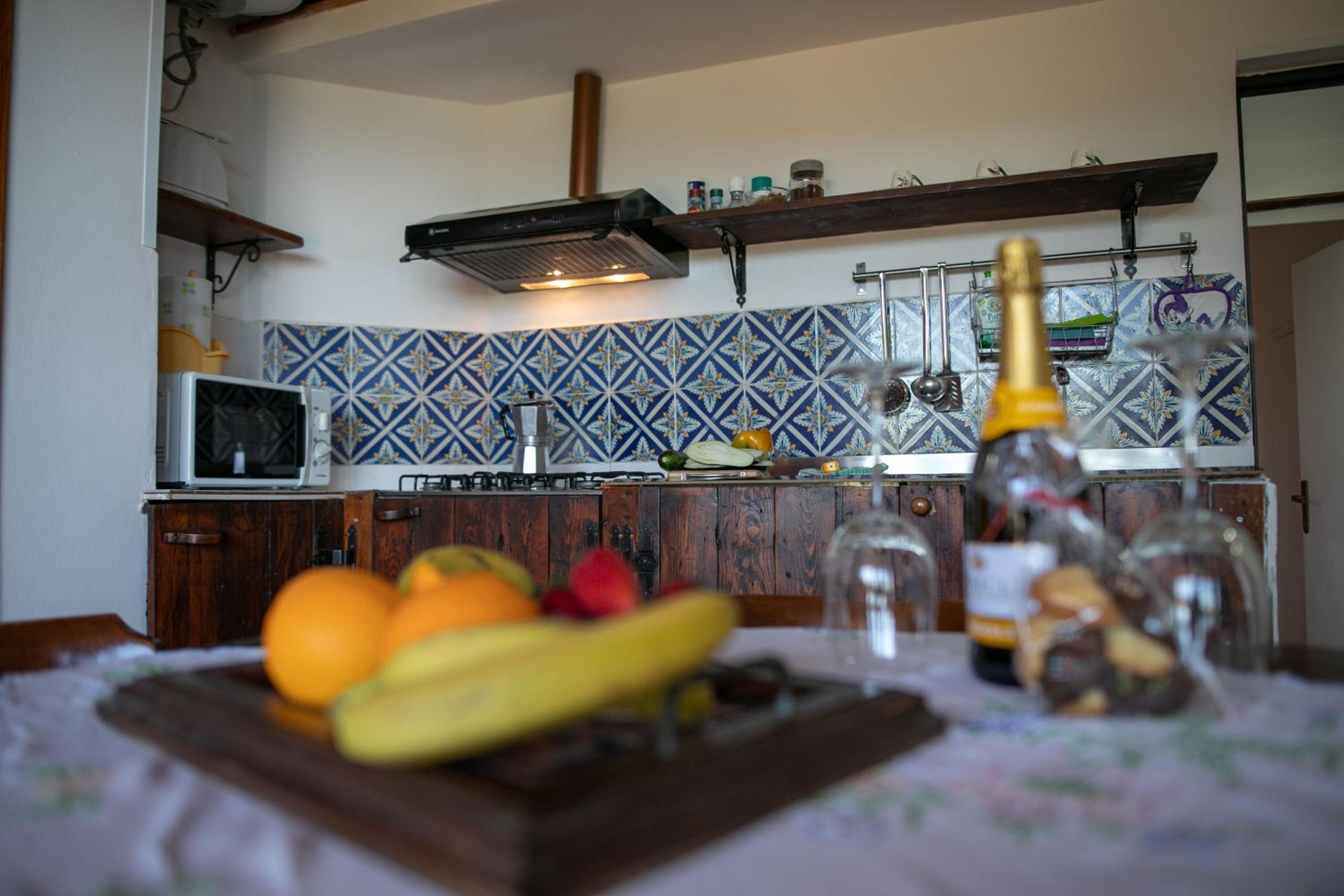 Classic Two-Bedroom Apartment with Sea View and Terrace - Attic photo 3