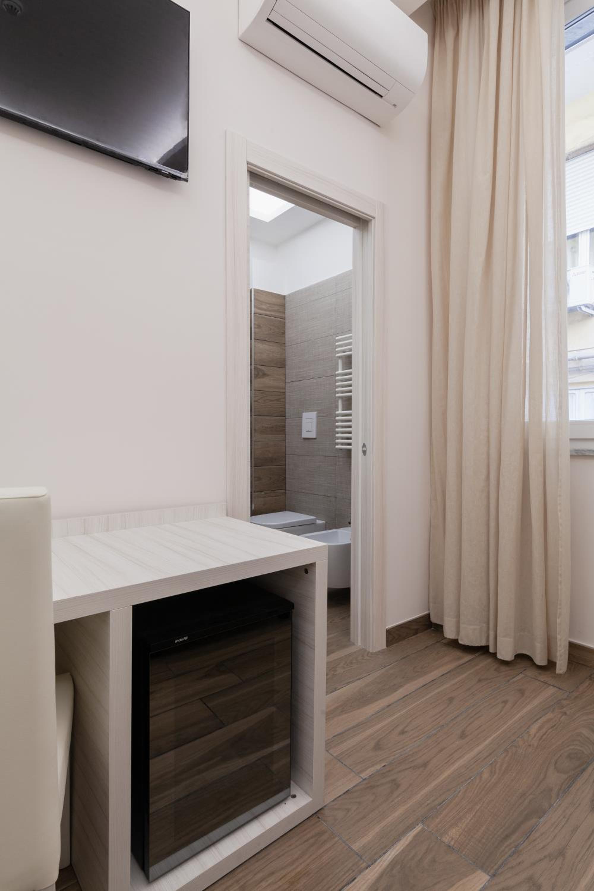 Single Room