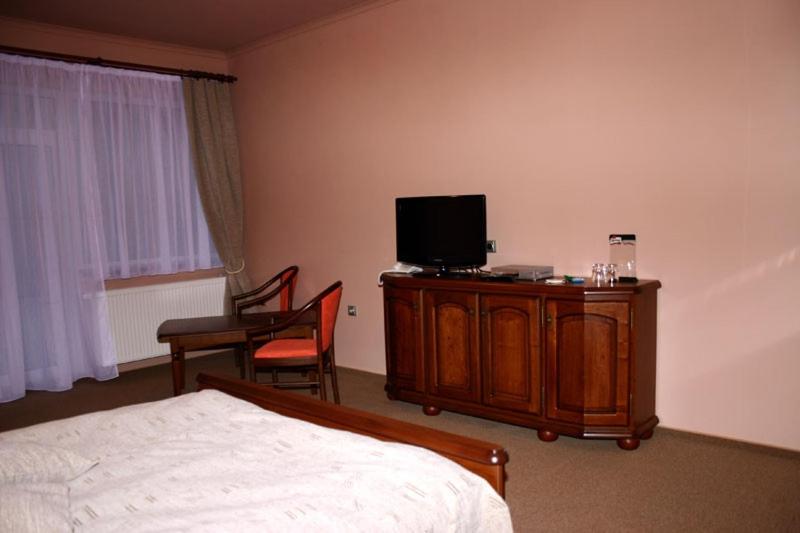 Double Room - Photo 4
