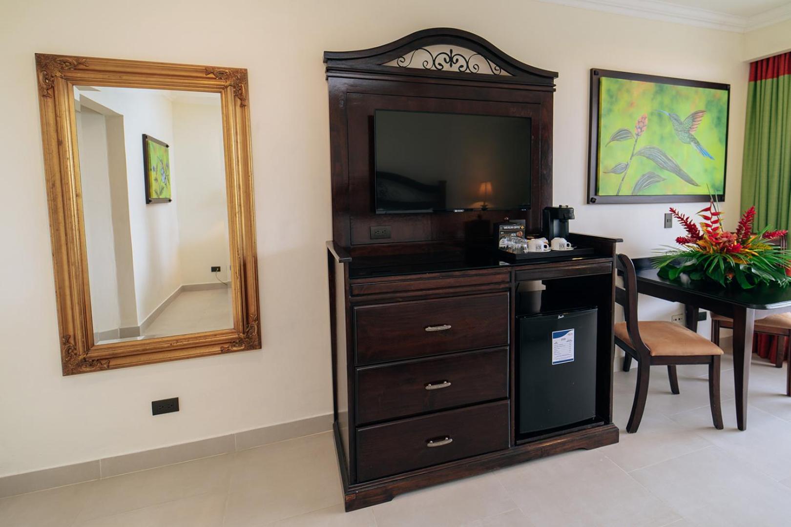 Premium Double Room - Photo 10