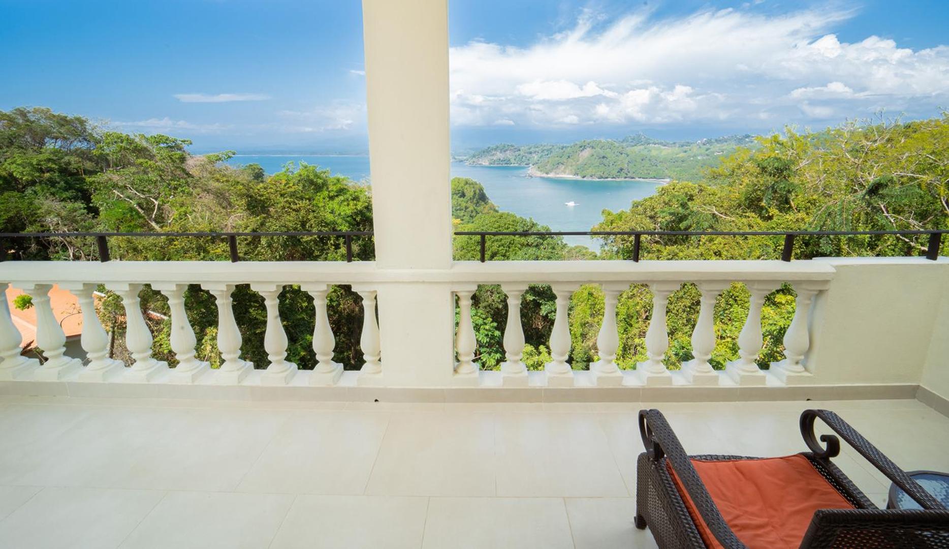 Premium Double Room - Photo 7