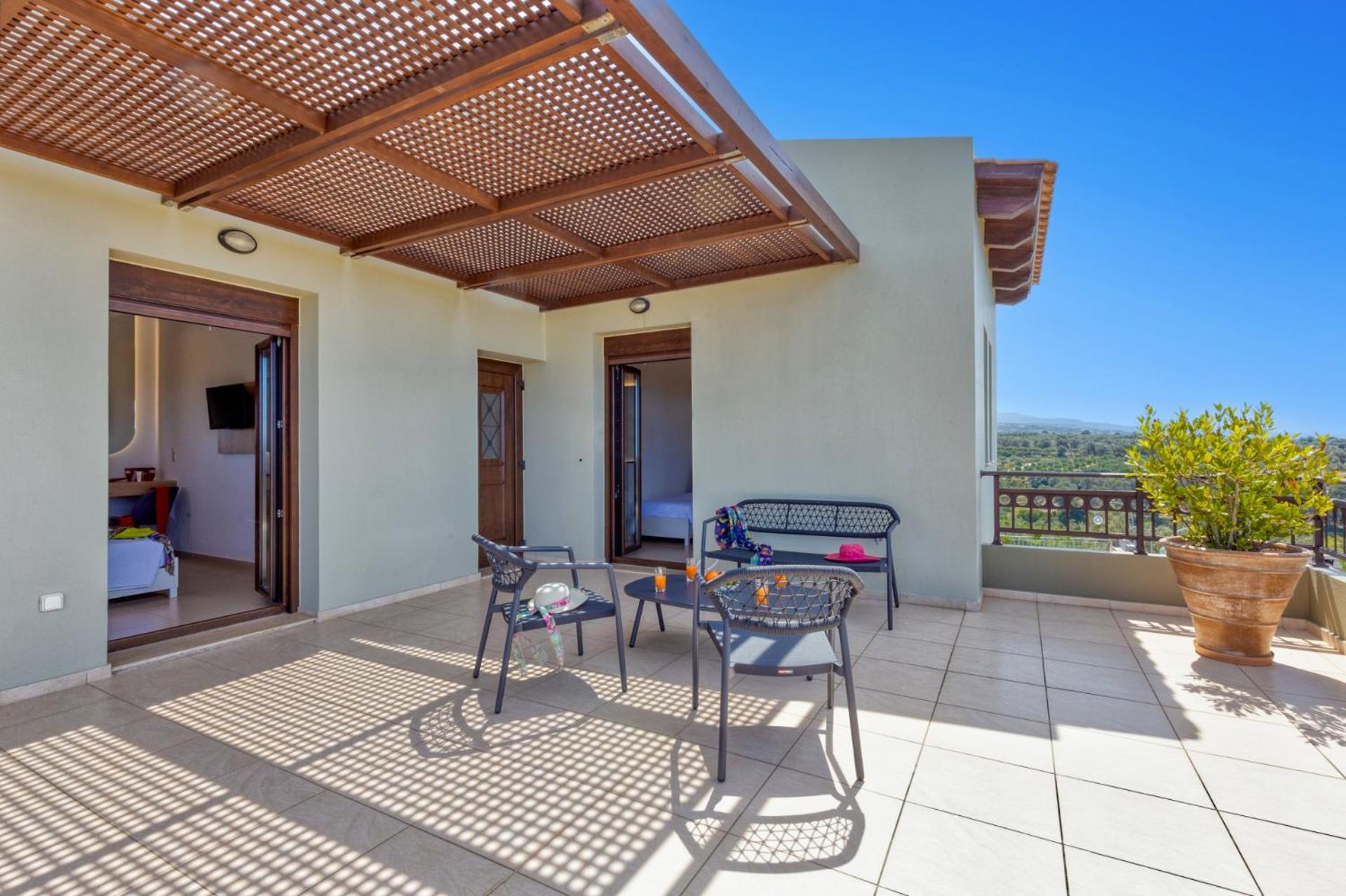 Villa photo 3