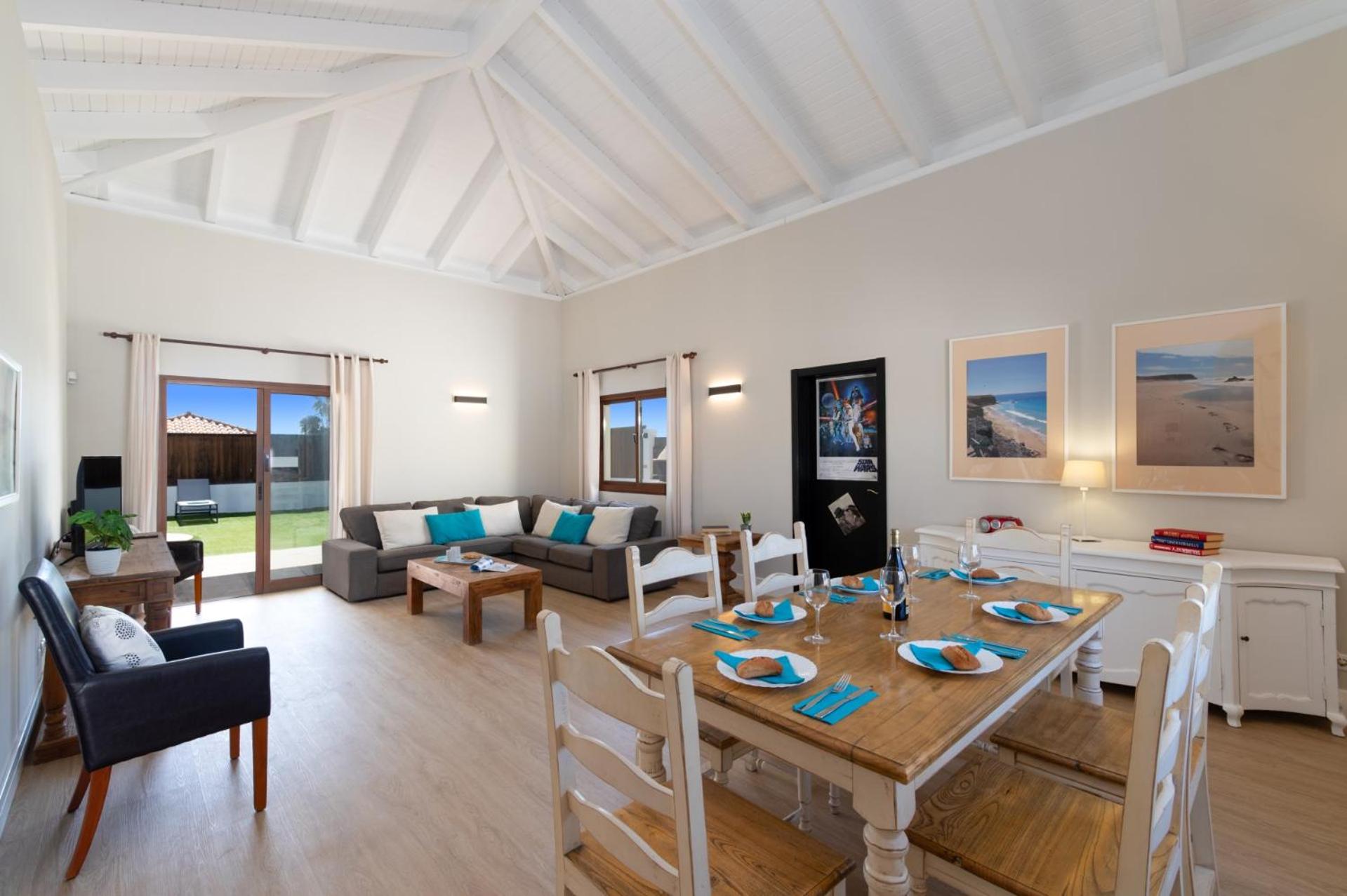 Villa de Tres Habitaciones