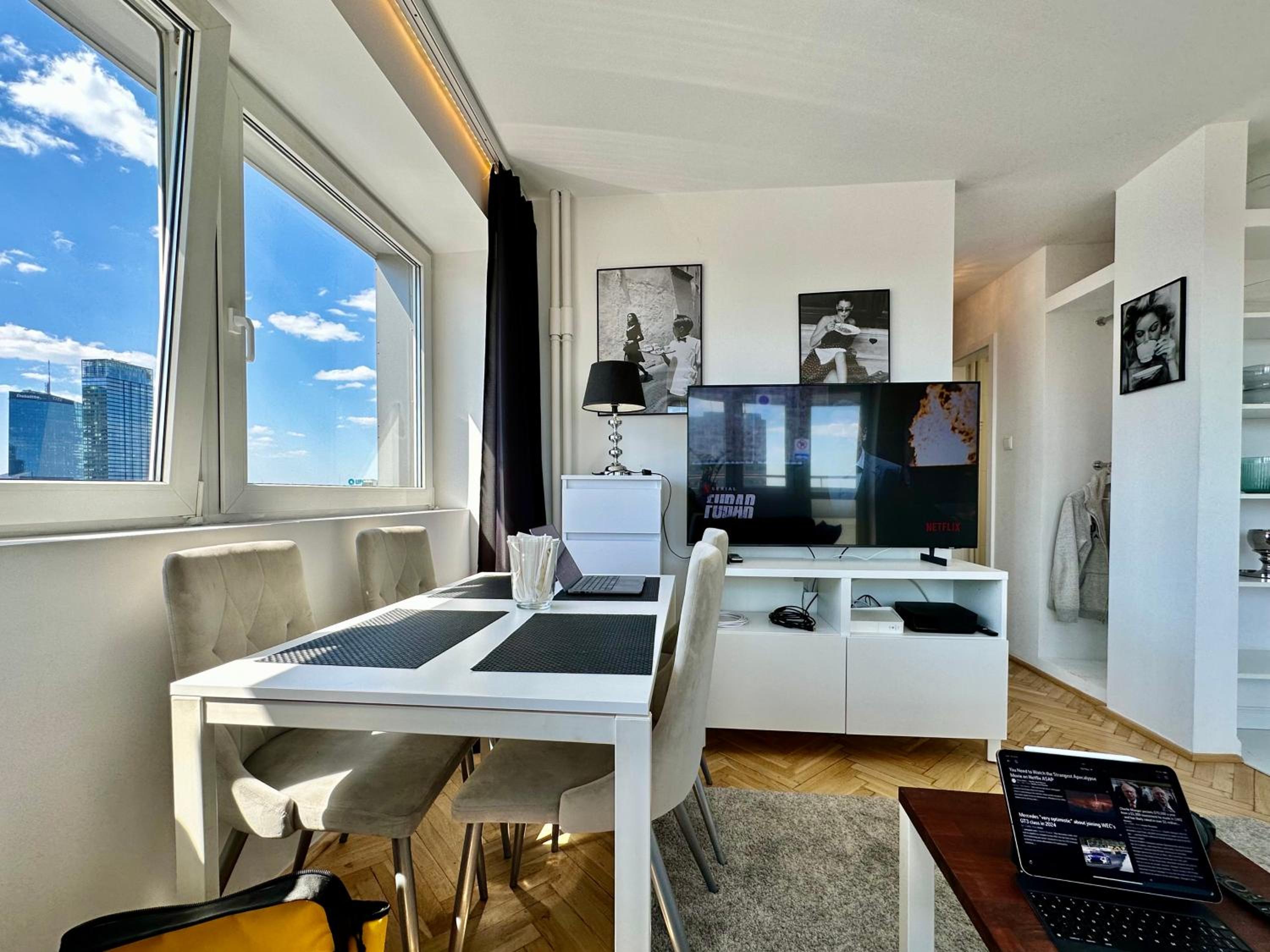 One-Bedroom Apartment - Photo 9