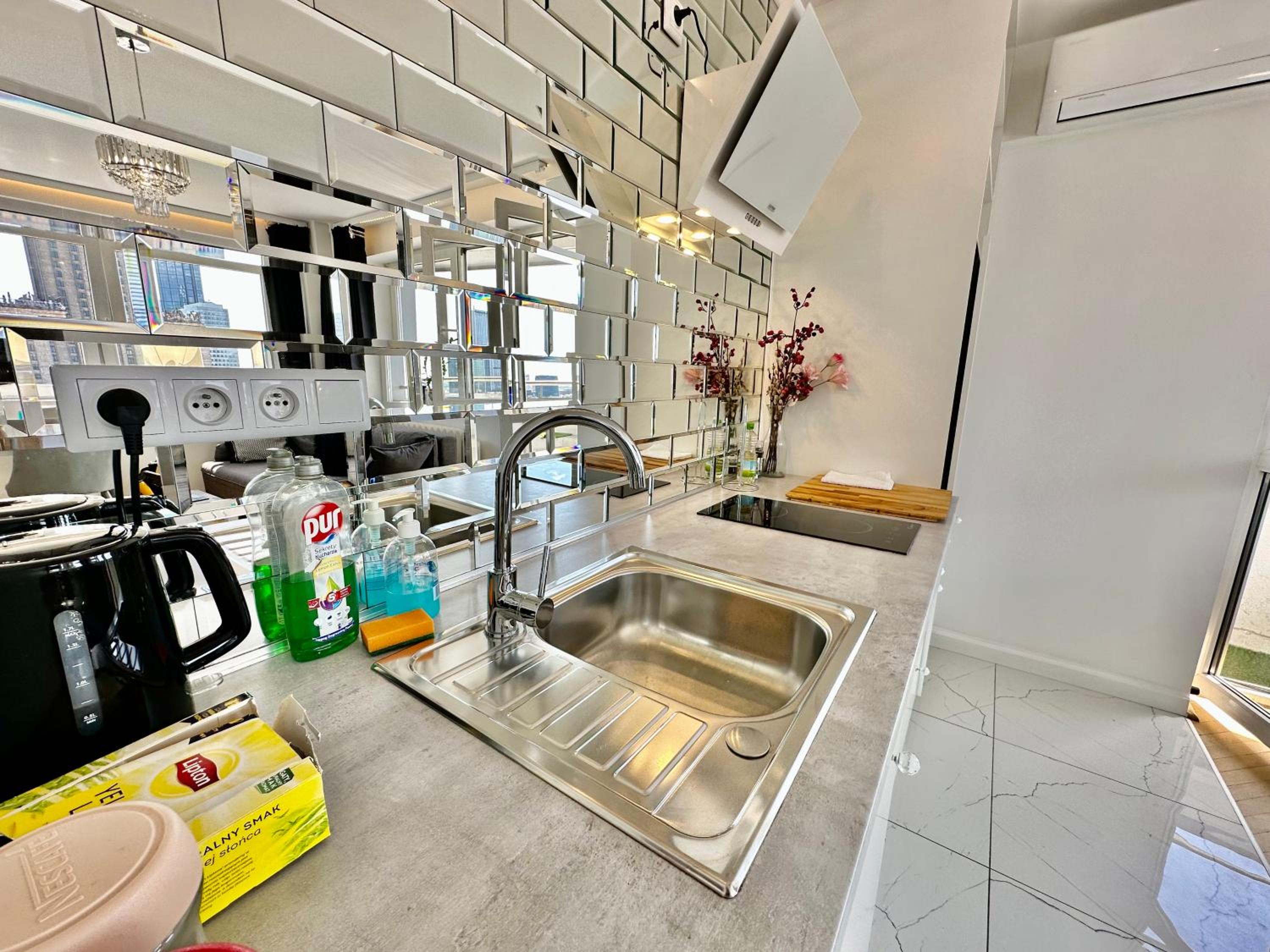 One-Bedroom Apartment - Photo 28