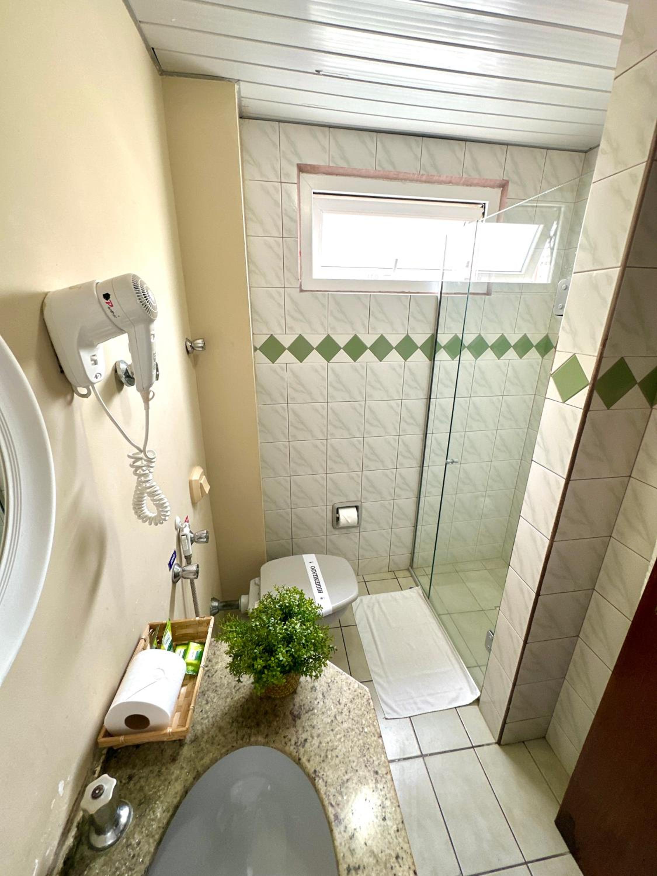 Standard Triple Room photo 2